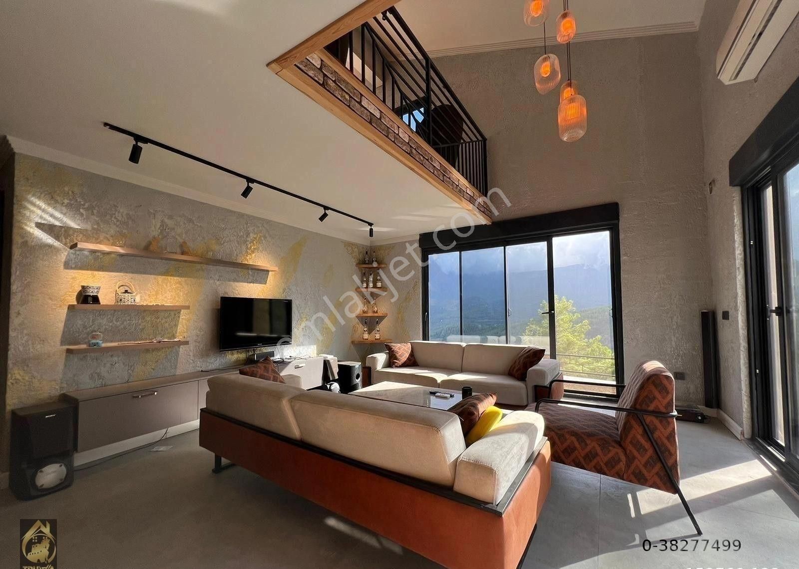 Alanya Üzümlü’de 4.087 M² Bahçe Ve Eşyalı 2+1 Villa Satılık - Görsel 17