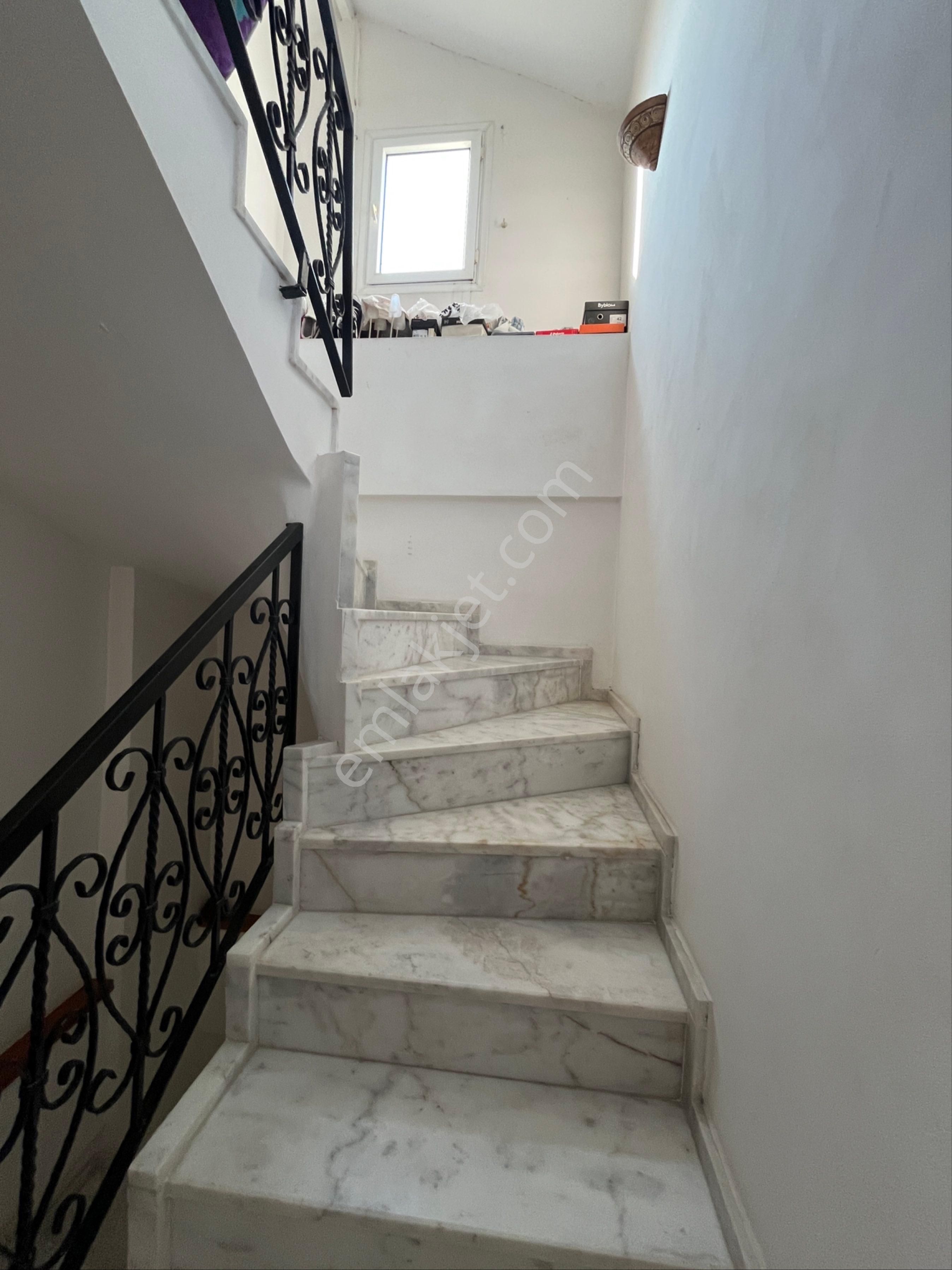 Fethiye Foça'da Satılık Müstakil 4+1 Tripleks Villa - Görsel 25