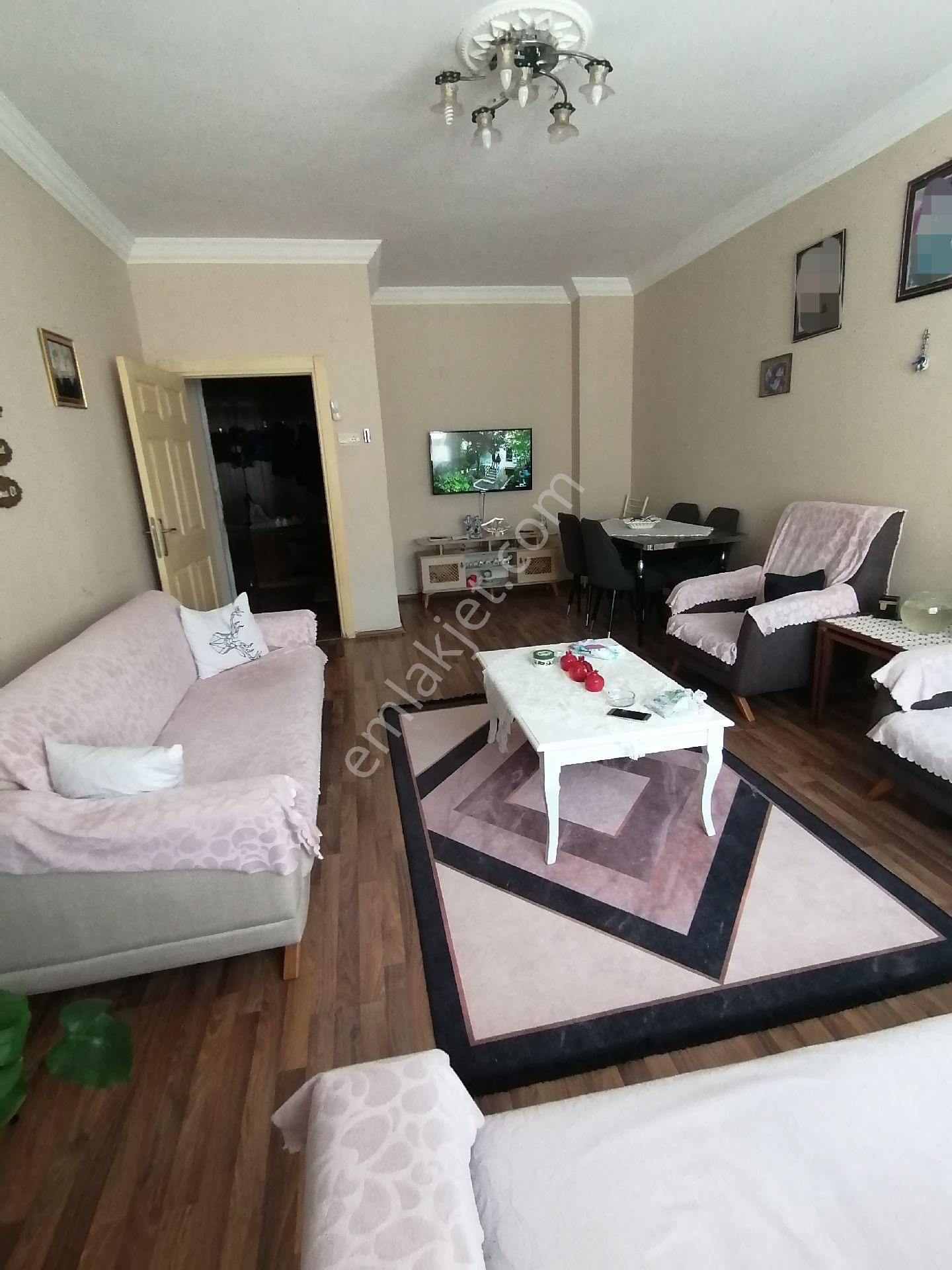Adana Seyhan Mavi Bulvar Tellidere Girişinde Hasarsız İskanlı Krediye Uygun 3+1 K.m. Tekel Sitesi