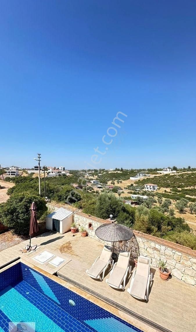 Yeşiltepede 808 Metre Arsa İçinde Köşe Havuzlu 4+1 Ebeveyn Banyolu Eşyalı Müstakil Villa - Görsel 24