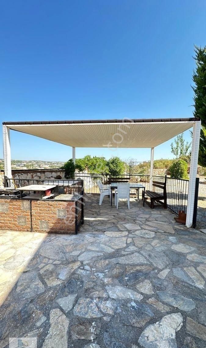 Yeşiltepede 808 Metre Arsa İçinde Köşe Havuzlu 4+1 Ebeveyn Banyolu Eşyalı Müstakil Villa - Görsel 18