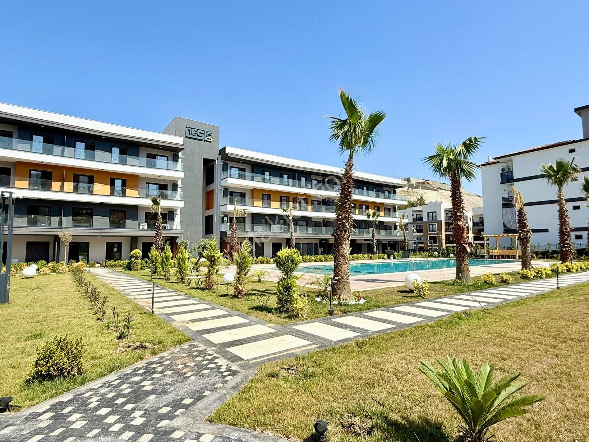 Güvenlık-havuz-bahçe-kapalı Otopark-doğalgaz(kombi)-sosyal Alan-modern-ultra Lüx-fırsat Daireler - Görsel 8