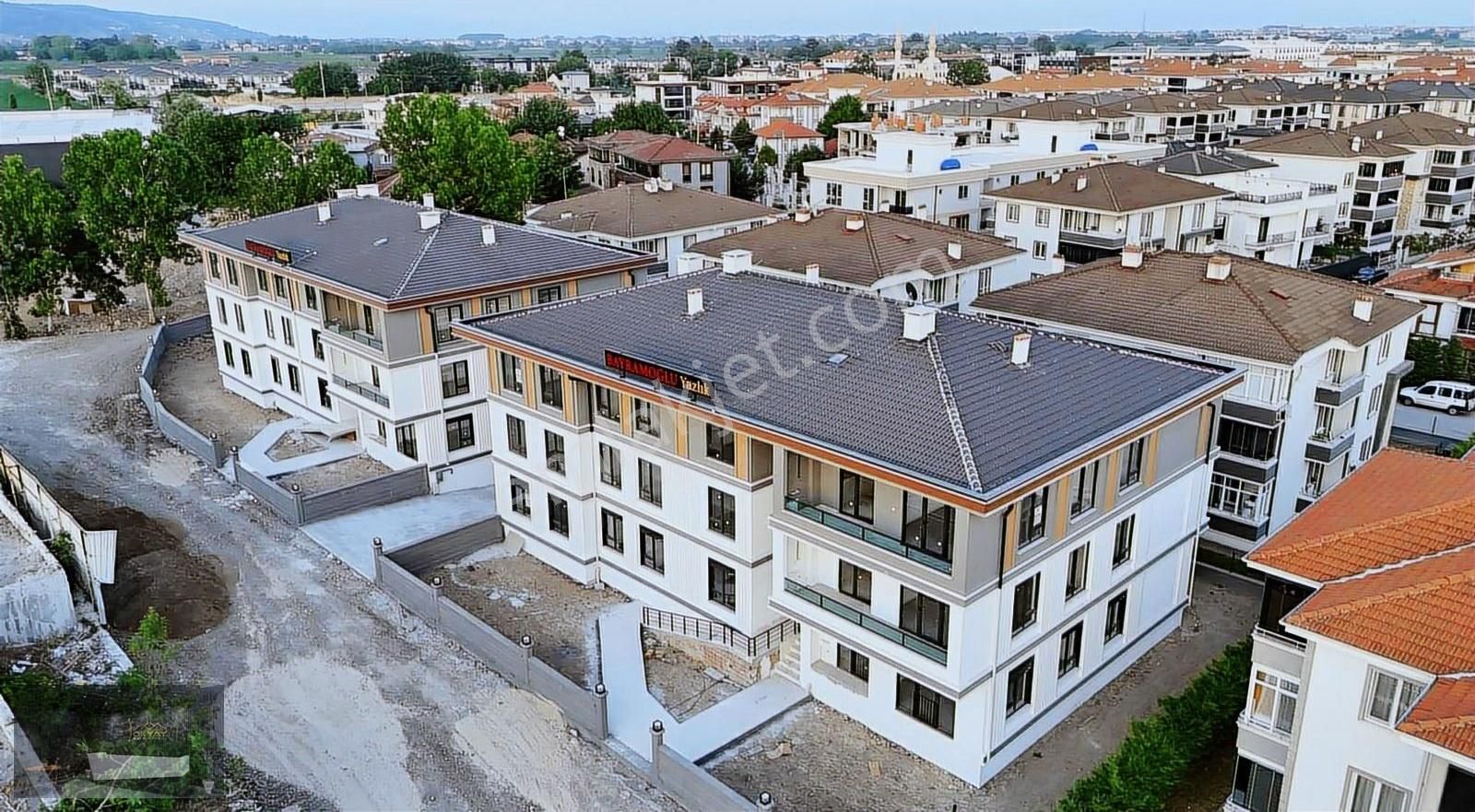 Serdivan 3+1 Kapalı Garajlı Ebebeyn Banyolu 158m2 Satılık Daire