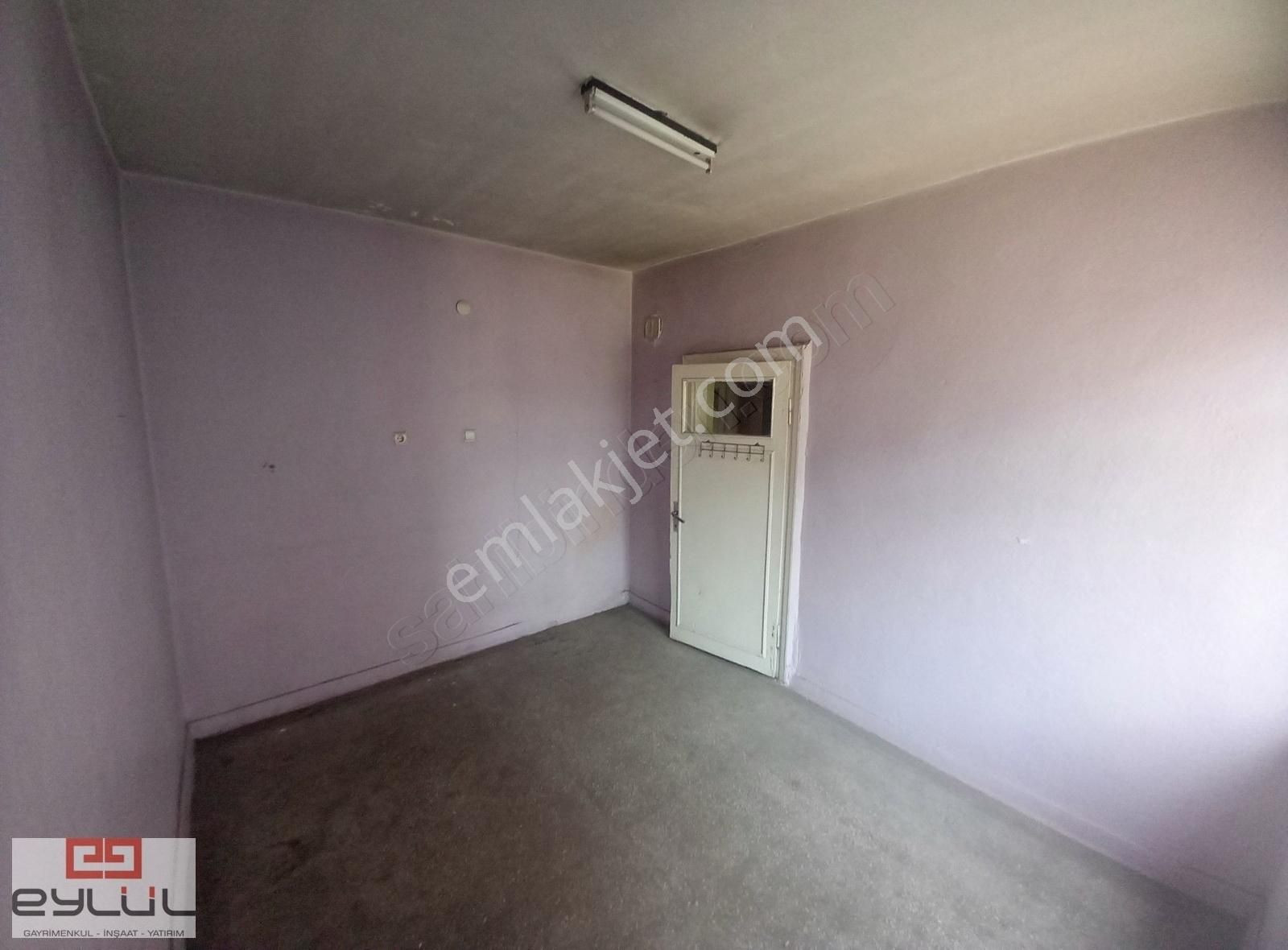 Eylül Gayrimenkül'den Kılıçarslan Mahallesin'de Satılık Daire - Görsel 32