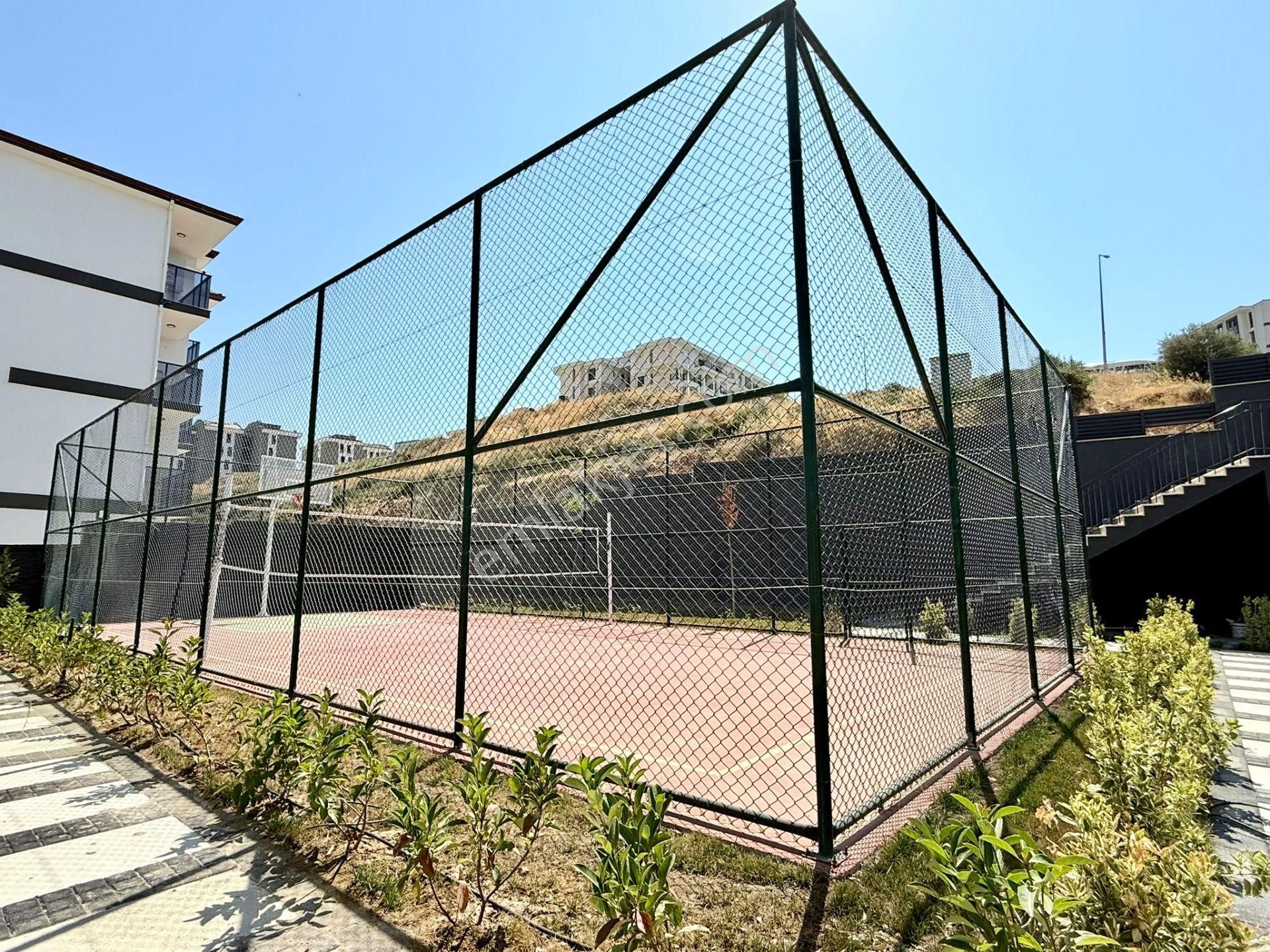Güvenlık-havuz-bahçe-kapalı Otopark-doğalgaz(kombi)-sosyal Alan-modern-ultra Lüx-fırsat Daireler - Görsel 11