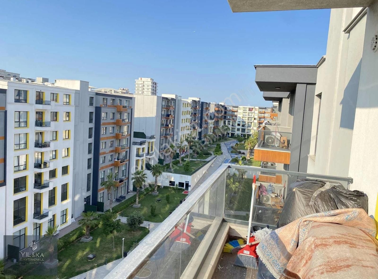 Esenyurt Radius Sitesi 2+1 Daire