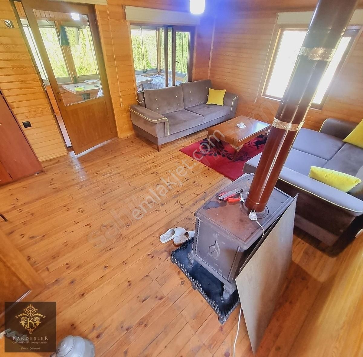 Mudanya Yalıçiftlikte Deniz Ve Doğa Manzaralı Satılık Bağ Evi - Görsel 12