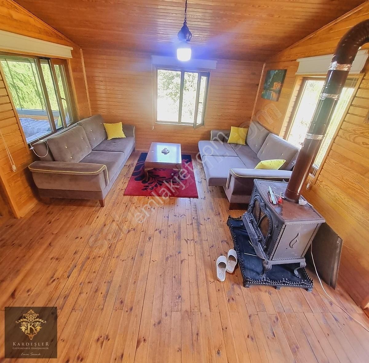 Mudanya Yalıçiftlikte Deniz Ve Doğa Manzaralı Satılık Bağ Evi - Görsel 14