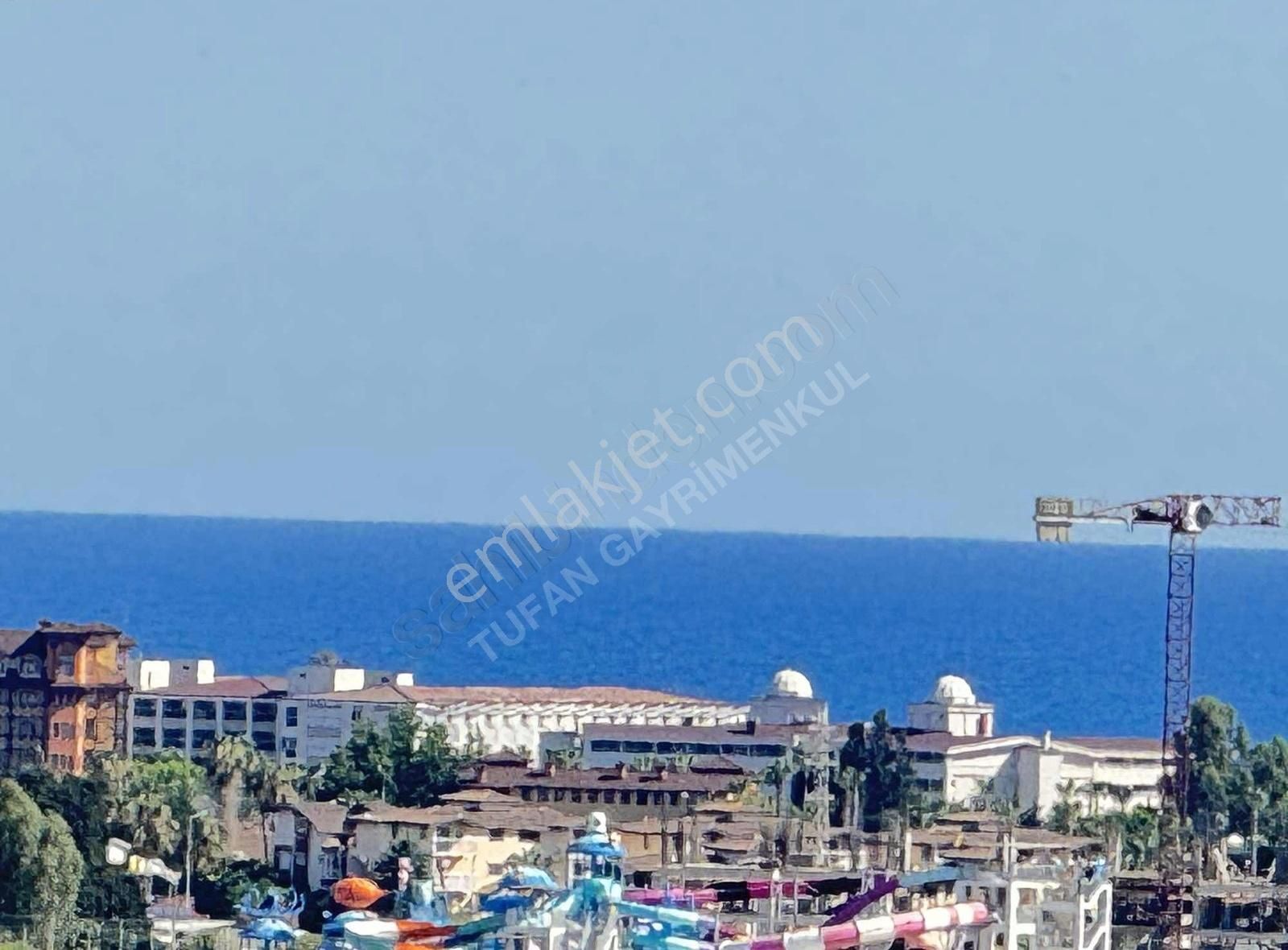 Manavgat Ilıcada Kaçırılmayacak 285 M2 5+1 Satılık Dubleks Daire