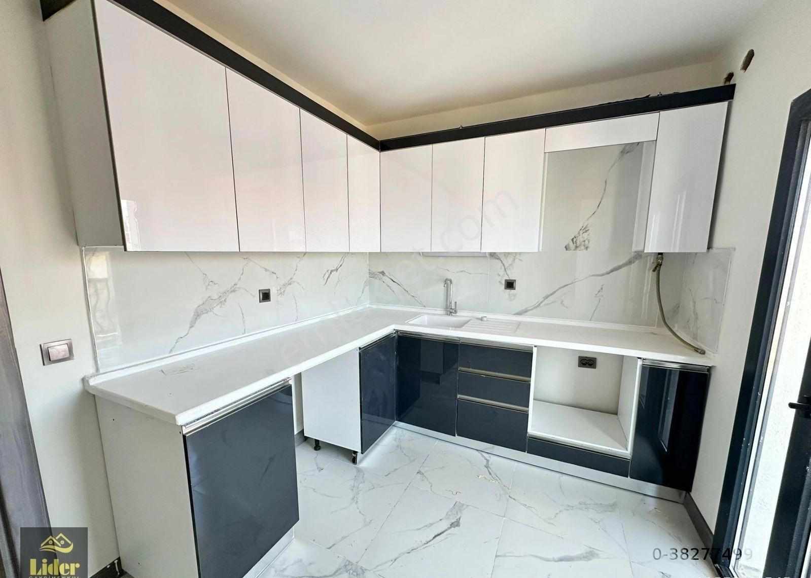 Lider'den Muğla Akçaova Toki'de Kiralık 2+1 Ara Kat Daire