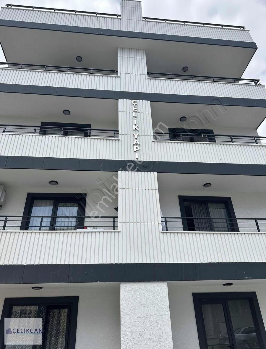 Bağlarbaşı Mah. Satılık 2+1 Ara Kat Daire