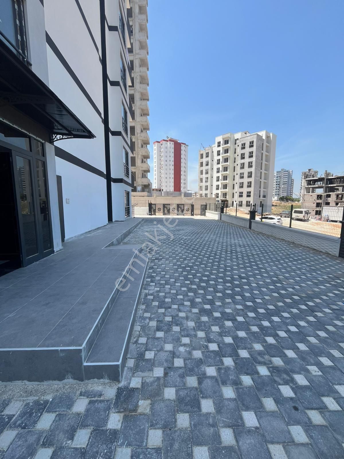 Adakent Emlak Dan Satlik 1+1 Daire Hasarsiz Sıfır İskanı Alınmış - Görsel 7