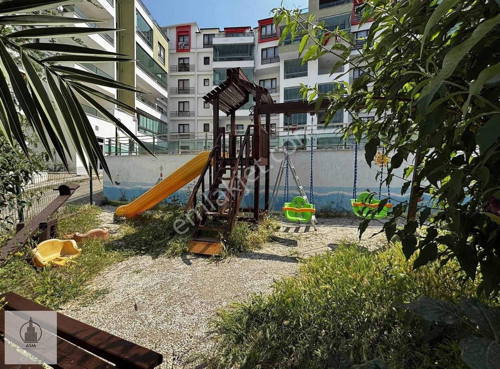 Asm'den Deniz Manzaralı Havuzlu Kat Mülkiyetli Dubleks Daire