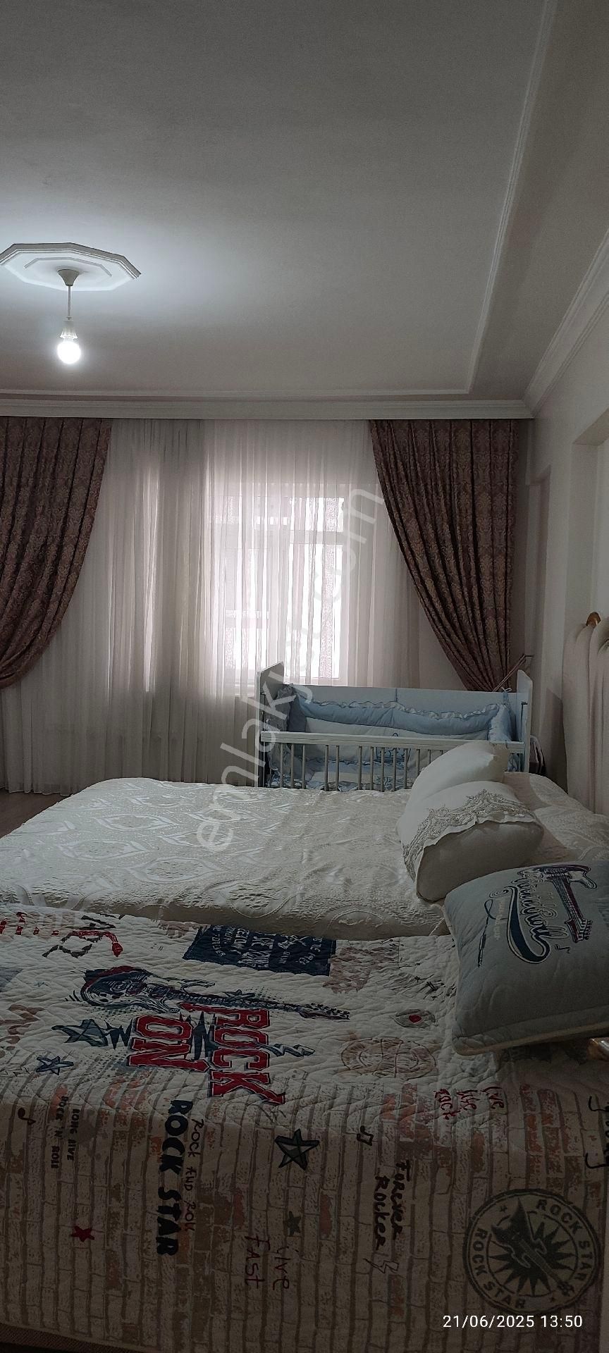 Güven Emlâk Tan Huzurevlerin'de Acil Satılık Daire