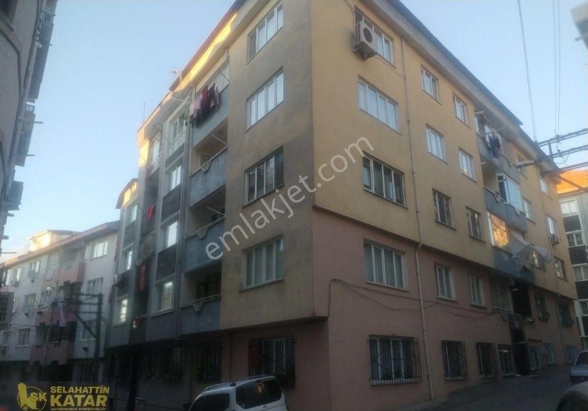 Hacıseyfettin Mah.3+1.125m.3.kat.kombili Asansörlü Daire
