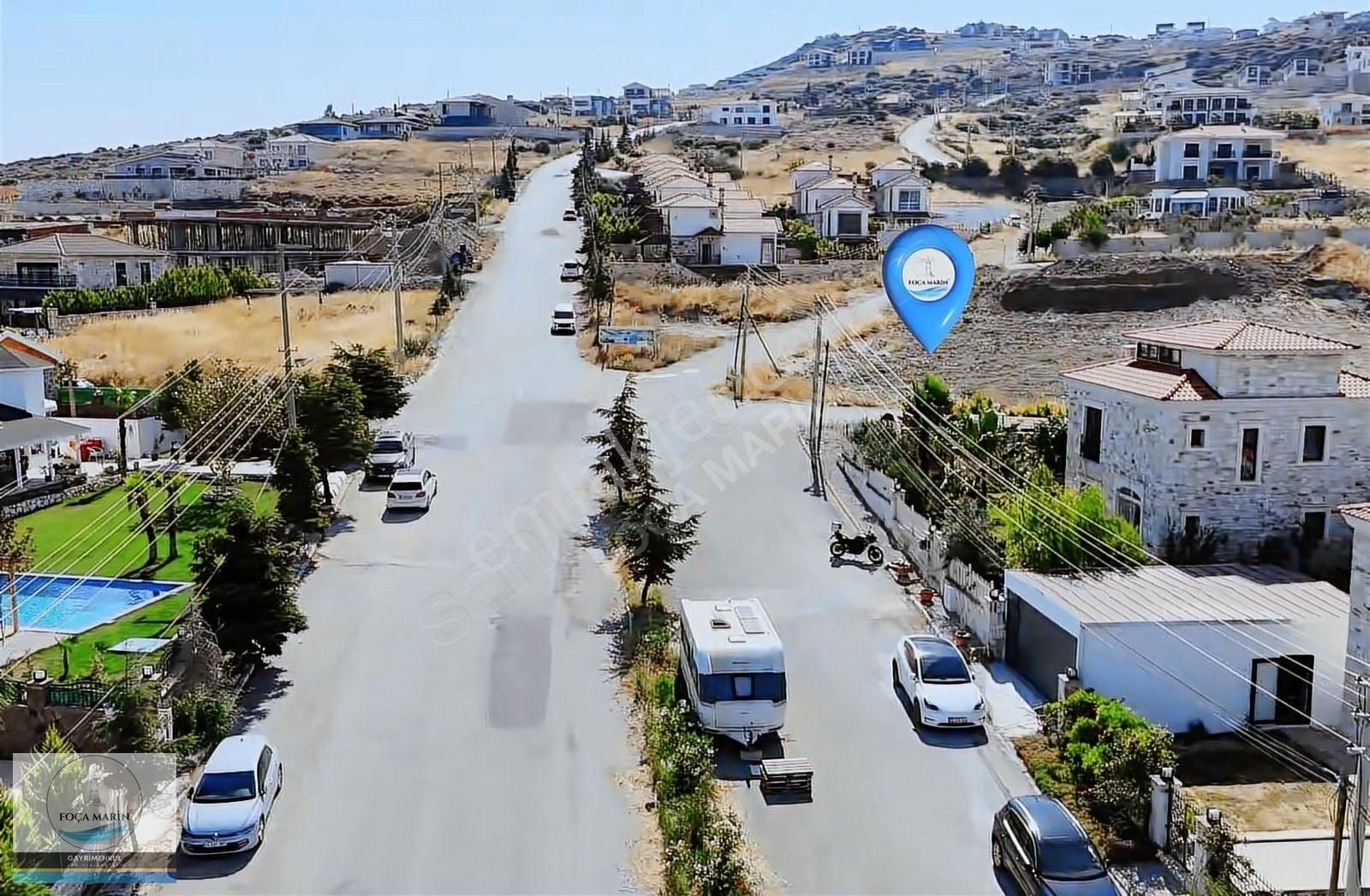 Foça'da 3 Villa Yapımına Uygun Merkezi , Köşe Konum Arsa - Görsel 2