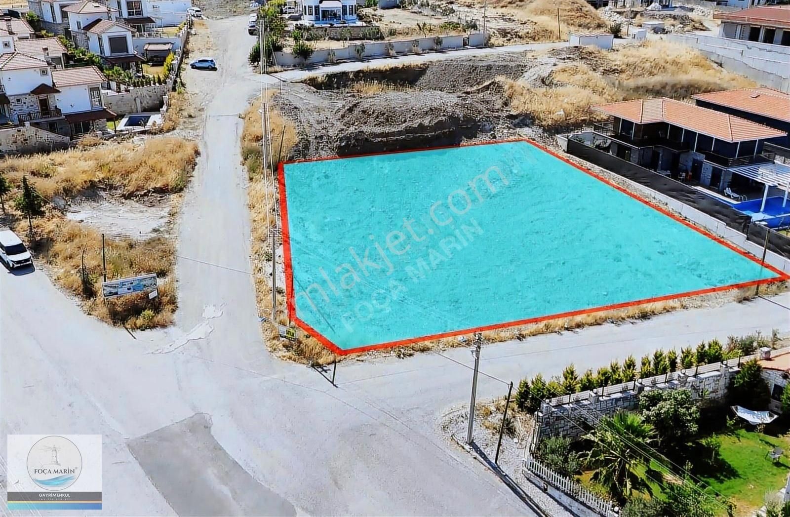 Foça'da 3 Villa Yapımına Uygun Merkezi , Köşe Konum Arsa - Görsel 5
