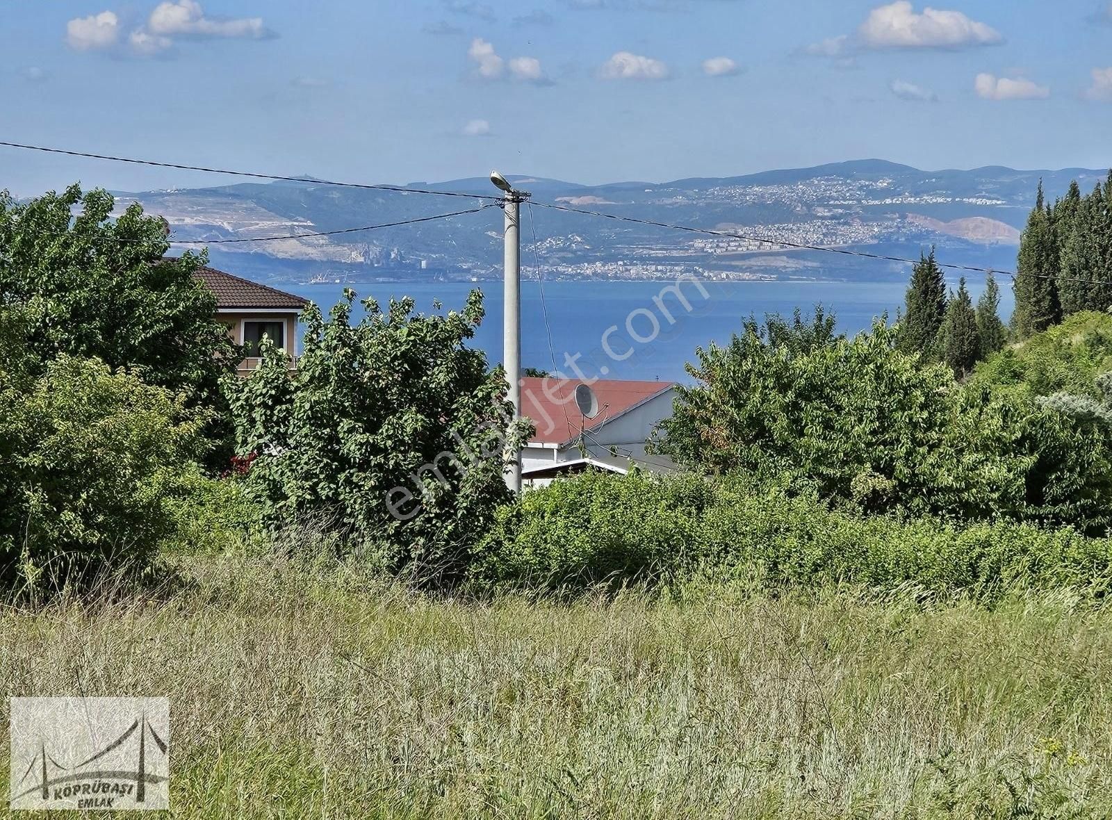 Köprübaşı Emlaktan Prestijli Konumda Satılık Manzaralı Arsa