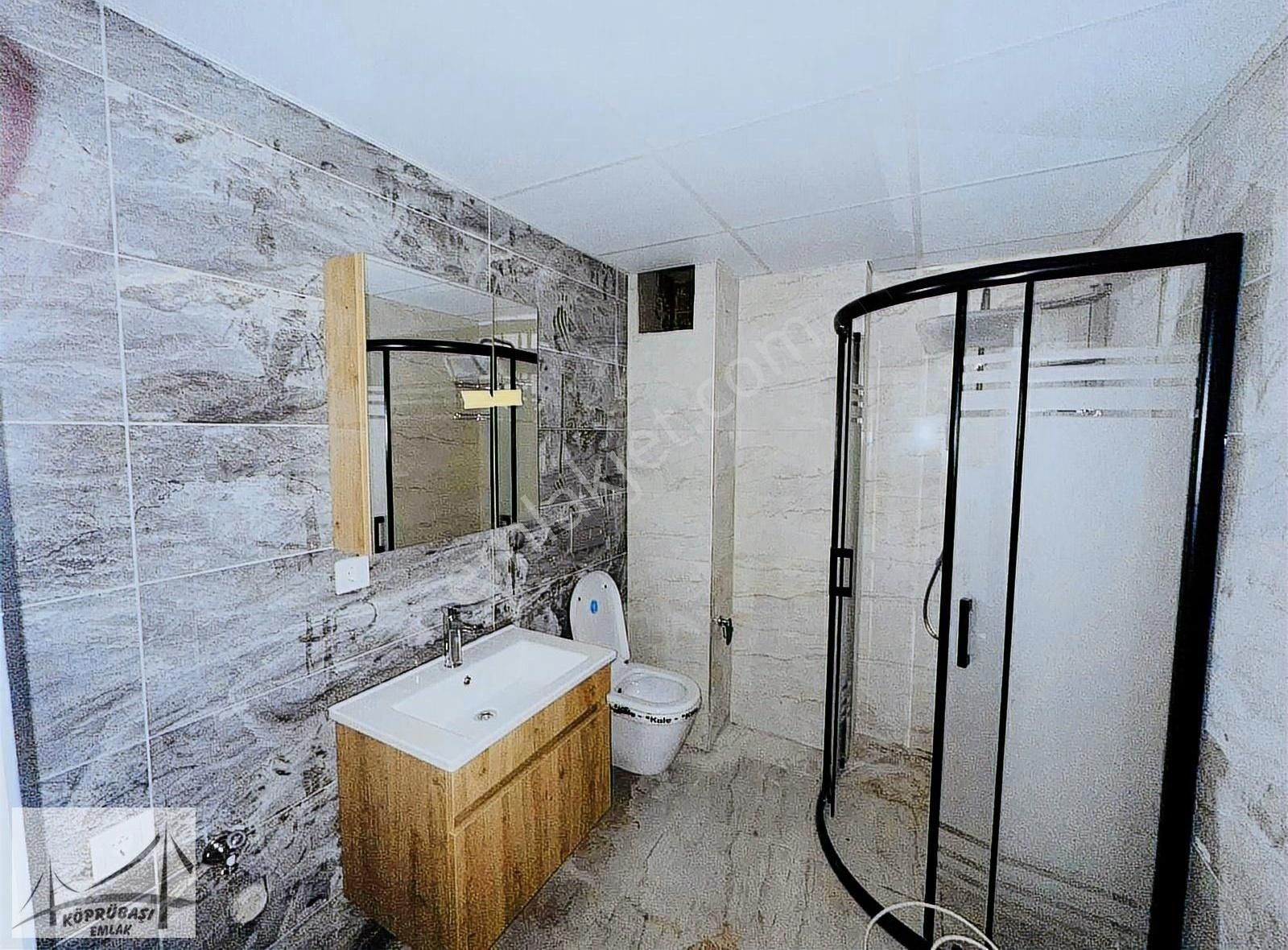 Köprübaşı Emlaktan Köprü Körfez Manzaralı,lüks 3+1 Satılık Daire