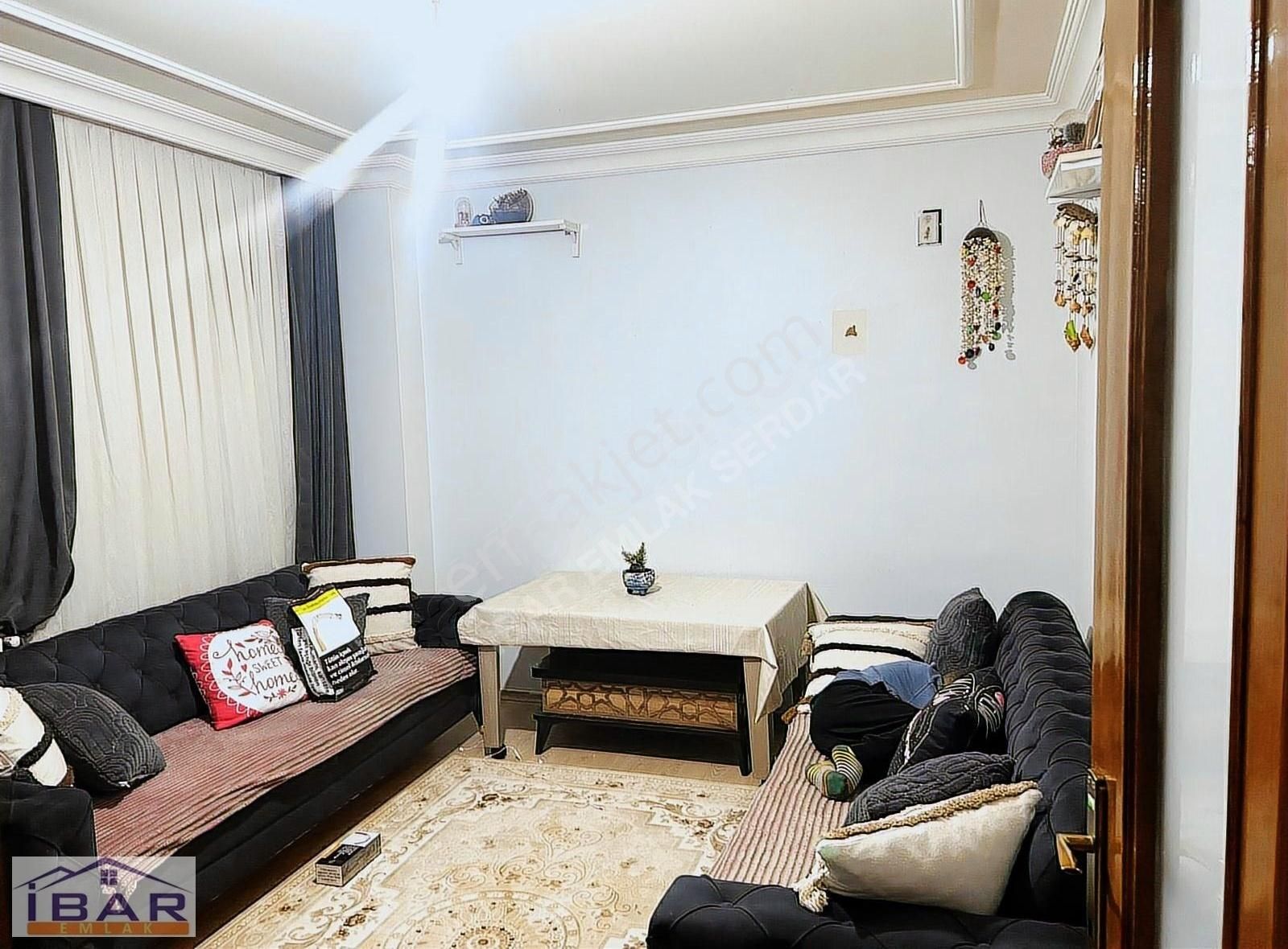 Ataşehir Yenisahra'da Genç Bina 2+1 Ayrı Mutfaklı Satılık Daire