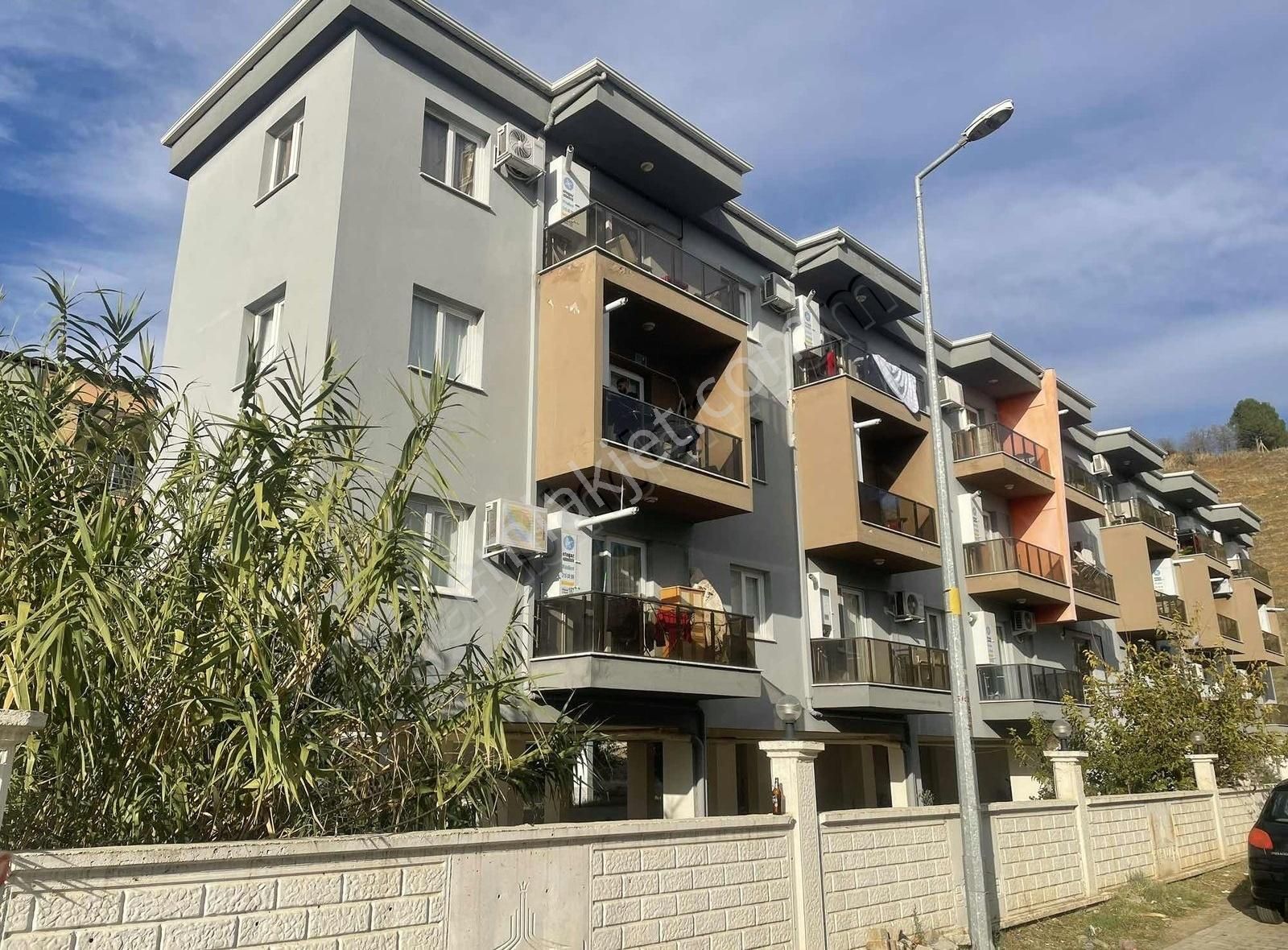 İnoa Gayrimenkul'den İsabeylide Eşyalı Doğalgazlı 1+1 Daire