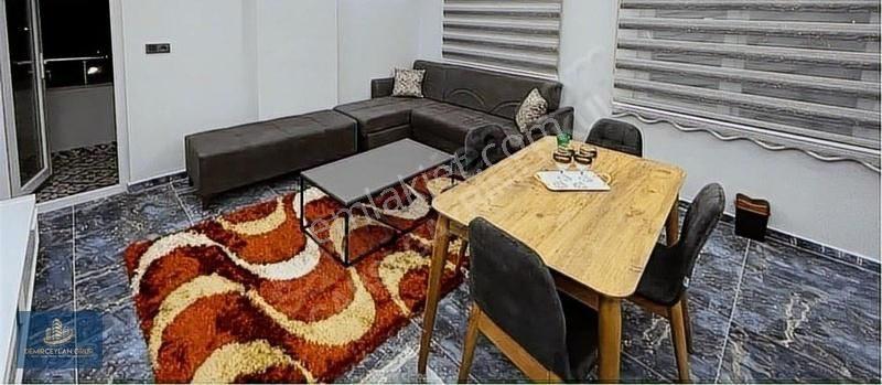 Deniz Manzaralı Temiz Eşyalı Uzun Dönem Kiralık 1+1 Daireler