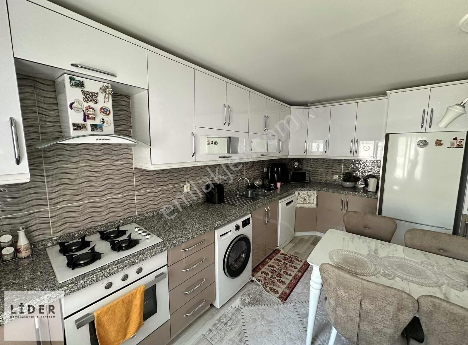 Yıldırım Şirinevler'de 3 Katlı Müstakil Ev - Görsel 23