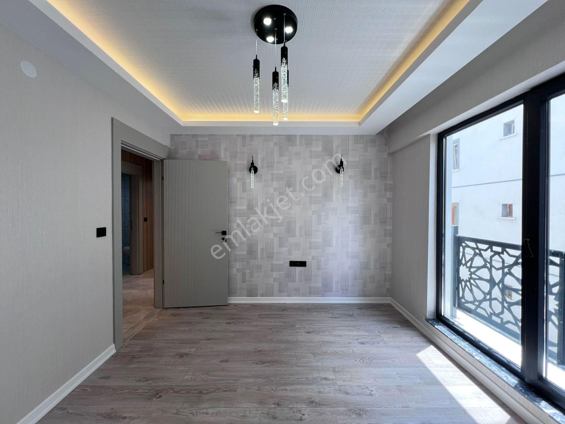 Öz Maşallah'tan Merkezi Konumda Ful Yapılı Sıfır 3+1 Daire - Görsel 14