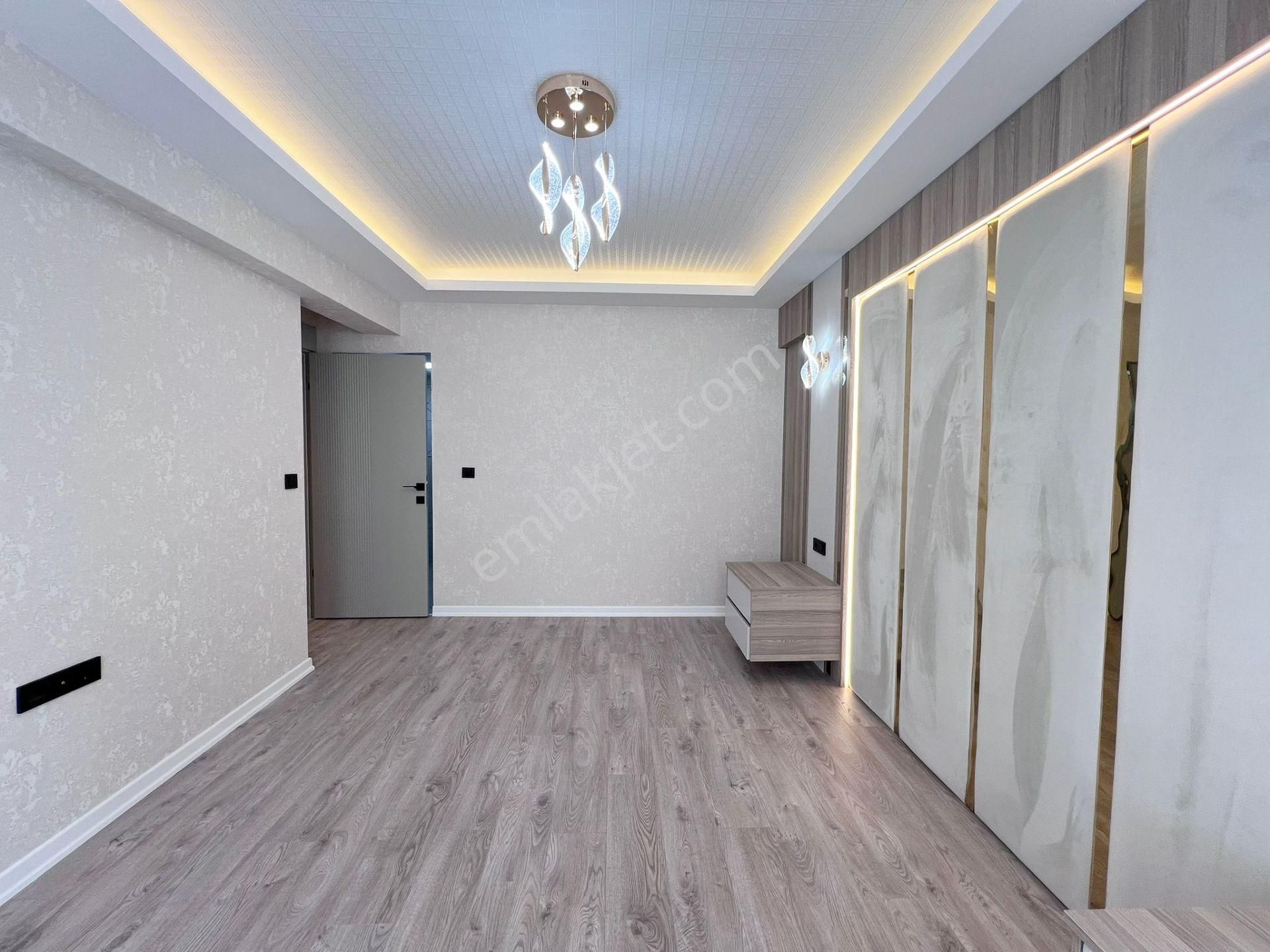 Öz Maşallah'tan Merkezi Konumda Ful Yapılı Sıfır 3+1 Daire - Görsel 6