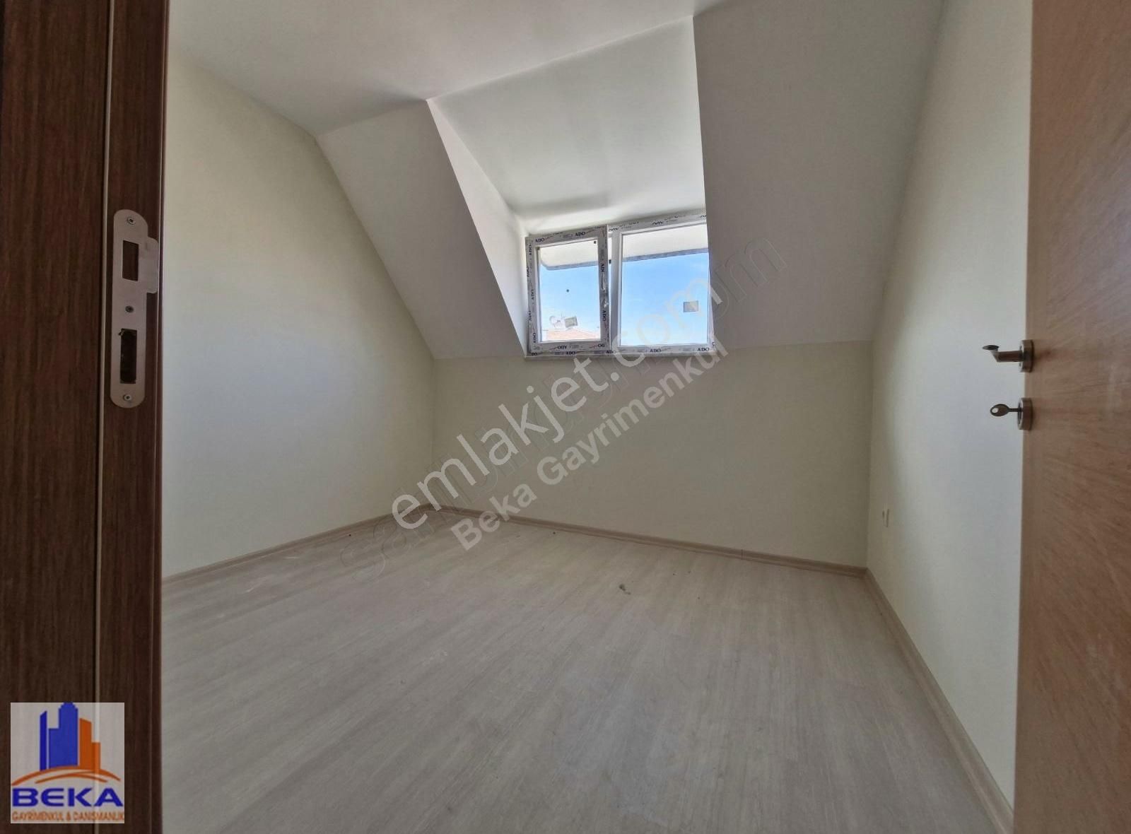 Küçükyalı'da Dubleks Daire - Görsel 9