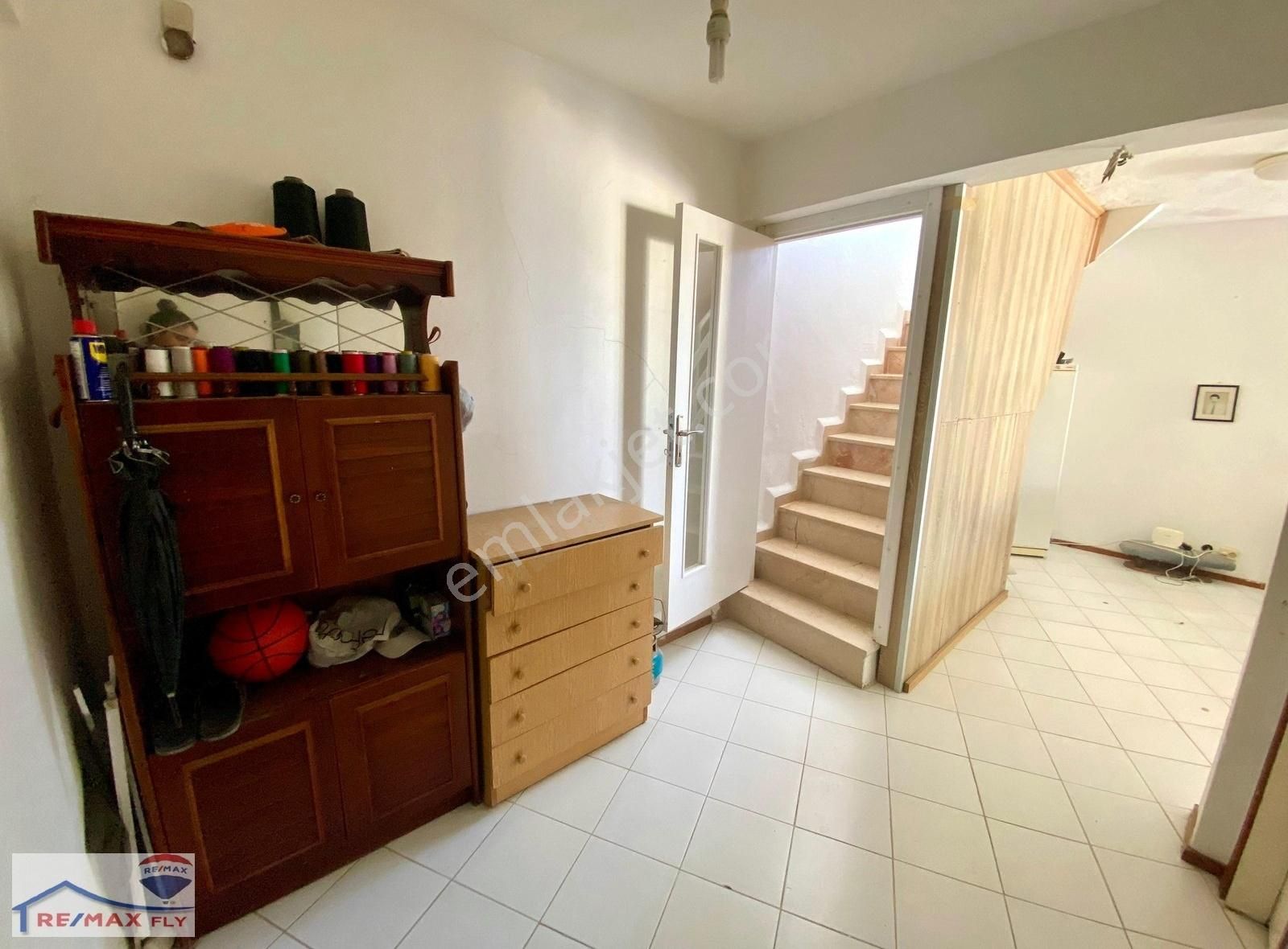 Tatil Köyünde Fırsat! Havuzlu, Deniz Manzaralı 3 Teraslı Dubleks - Görsel 3