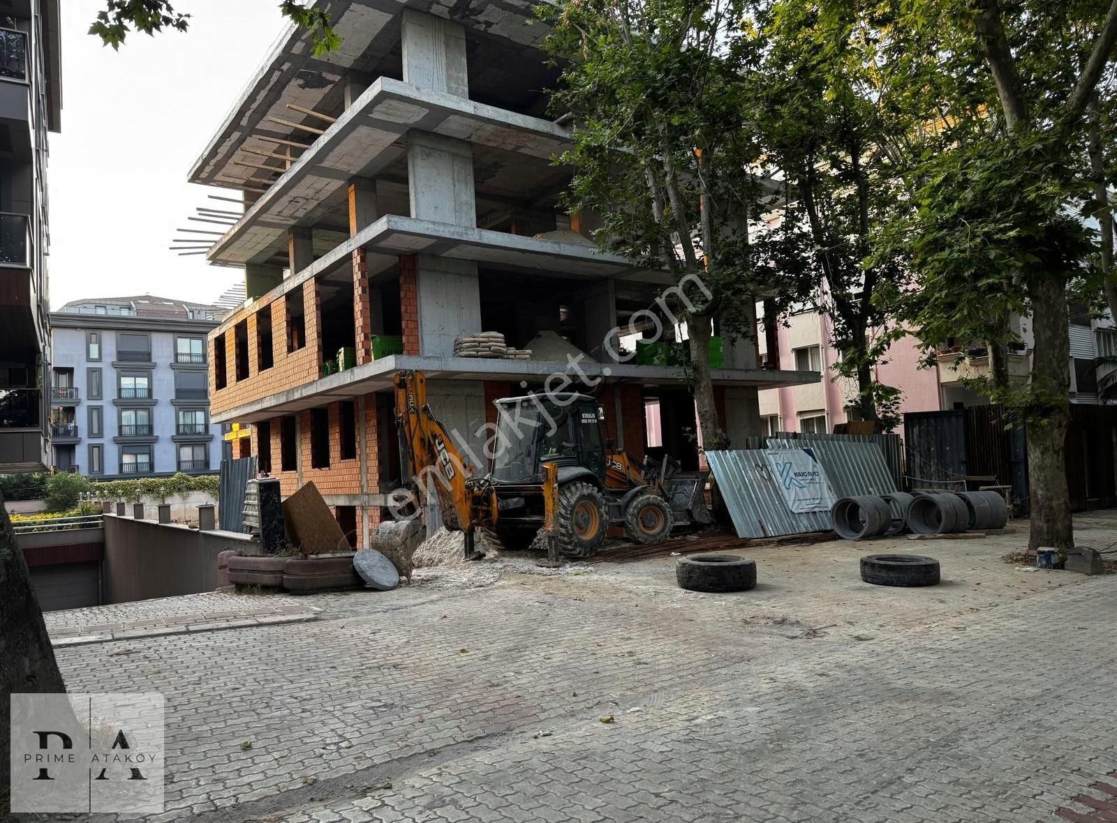 Yeşilyurt Ekin Sokak Süper Konum 2+1 Lux Bahçe Katı