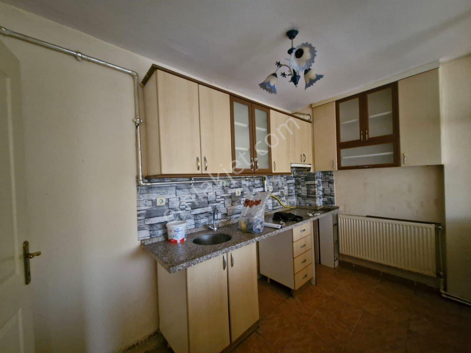 Akkent Mahallesi Toki Konutlarında Bakımlı 1+1 Daire - Görsel 16