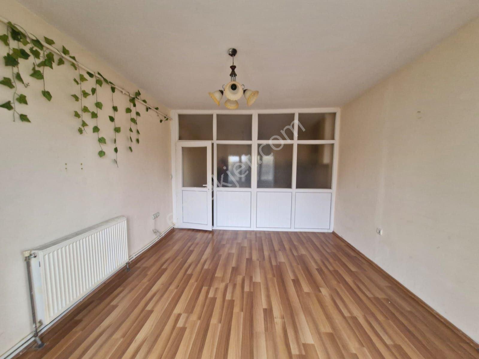 Akkent Mahallesi Toki Konutlarında Bakımlı 1+1 Daire - Görsel 18