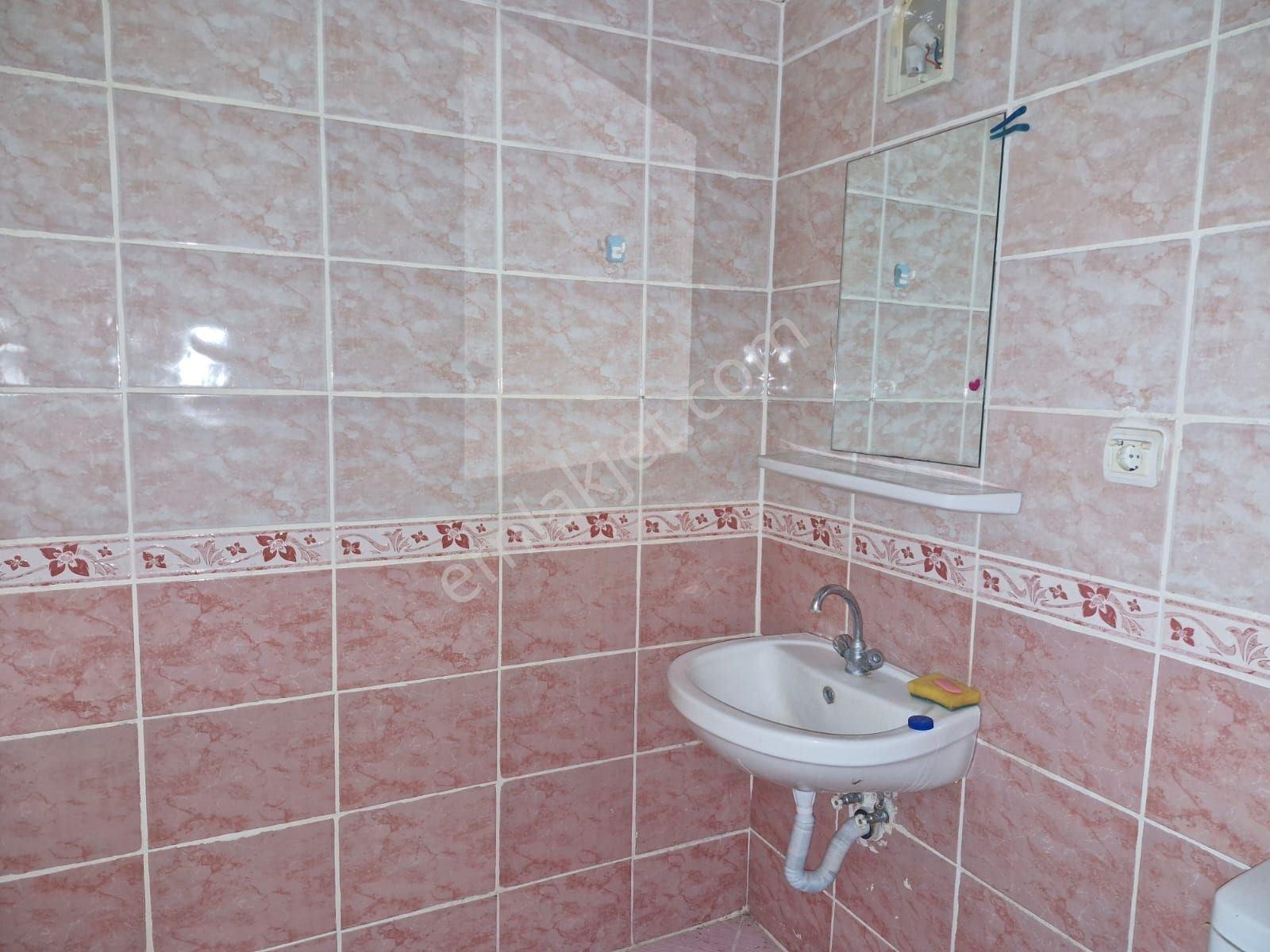 Akkent Mahallesi Toki Konutlarında Bakımlı 1+1 Daire - Görsel 10