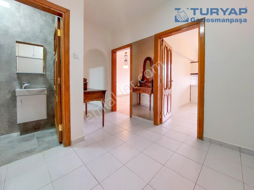 Gaziosmanpaşa Kennedy Caddesinde 3+1 2. Ara Kat Manzaralı - Görsel 2