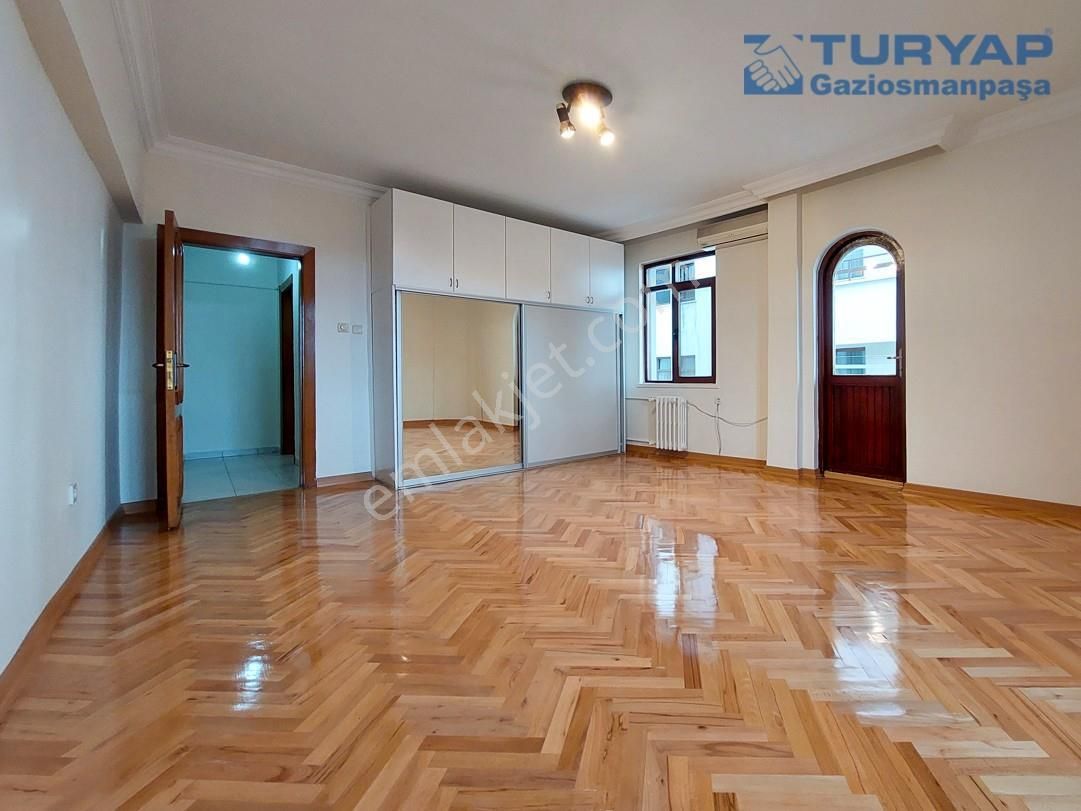 Gaziosmanpaşa Kennedy Caddesinde 3+1 2. Ara Kat Manzaralı - Görsel 32