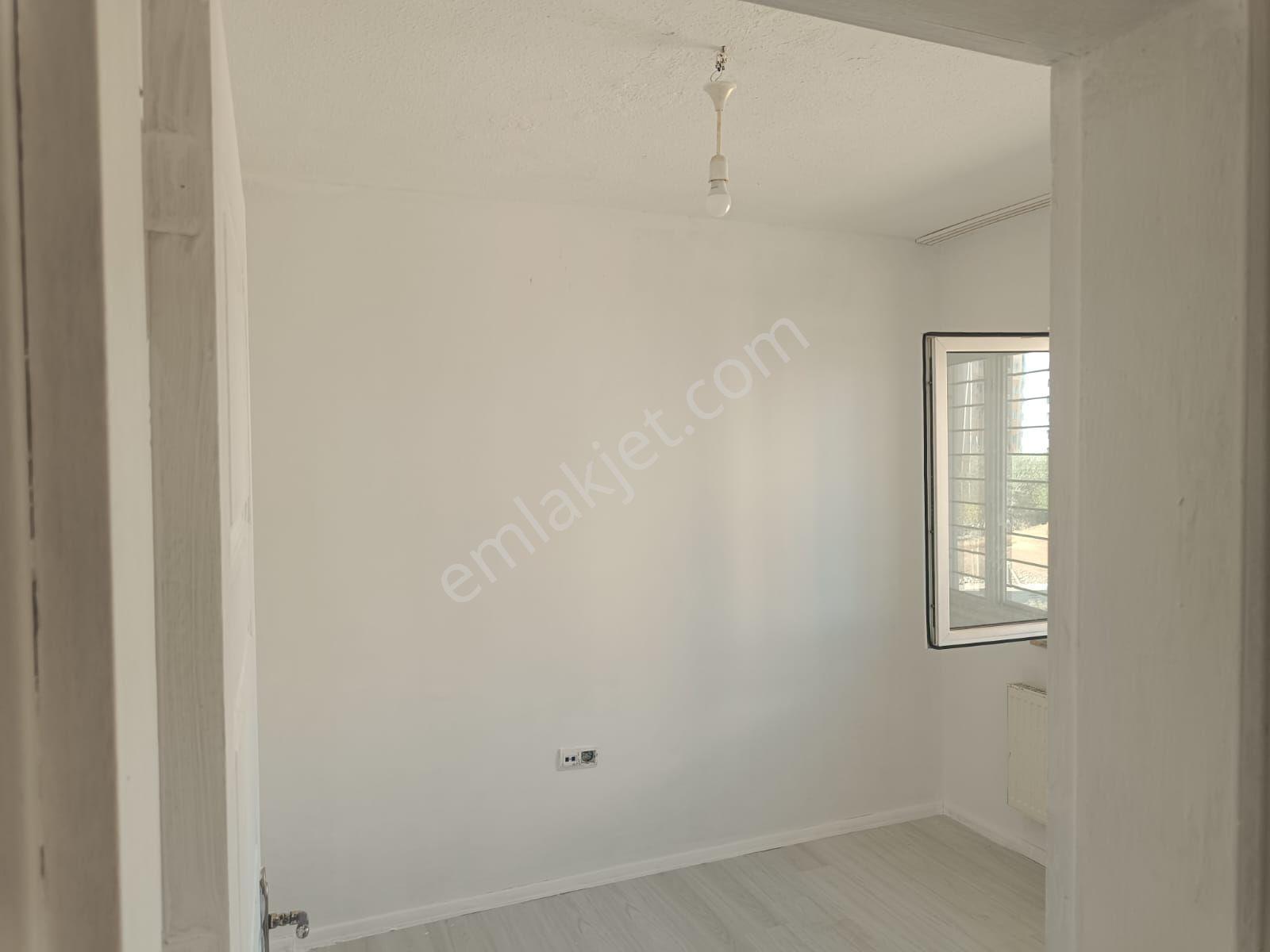 Ççıra Mah Dar Gelir Tokilerde Bulvar Üzeri Kiralık 1+1 Yapılı Daire - Görsel 12