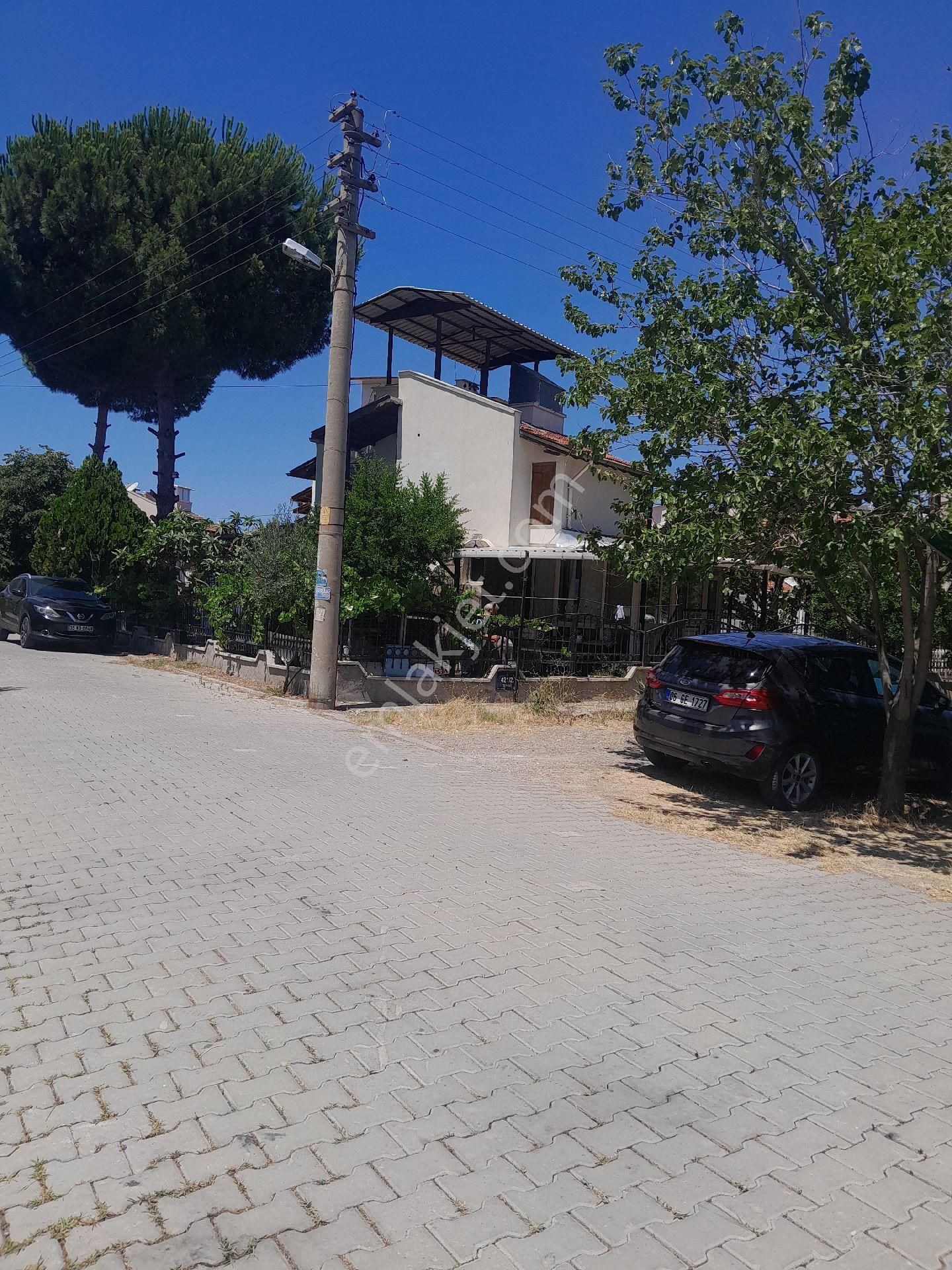 Aysden Cumhuriyette Satiılık Villa - Görsel 2