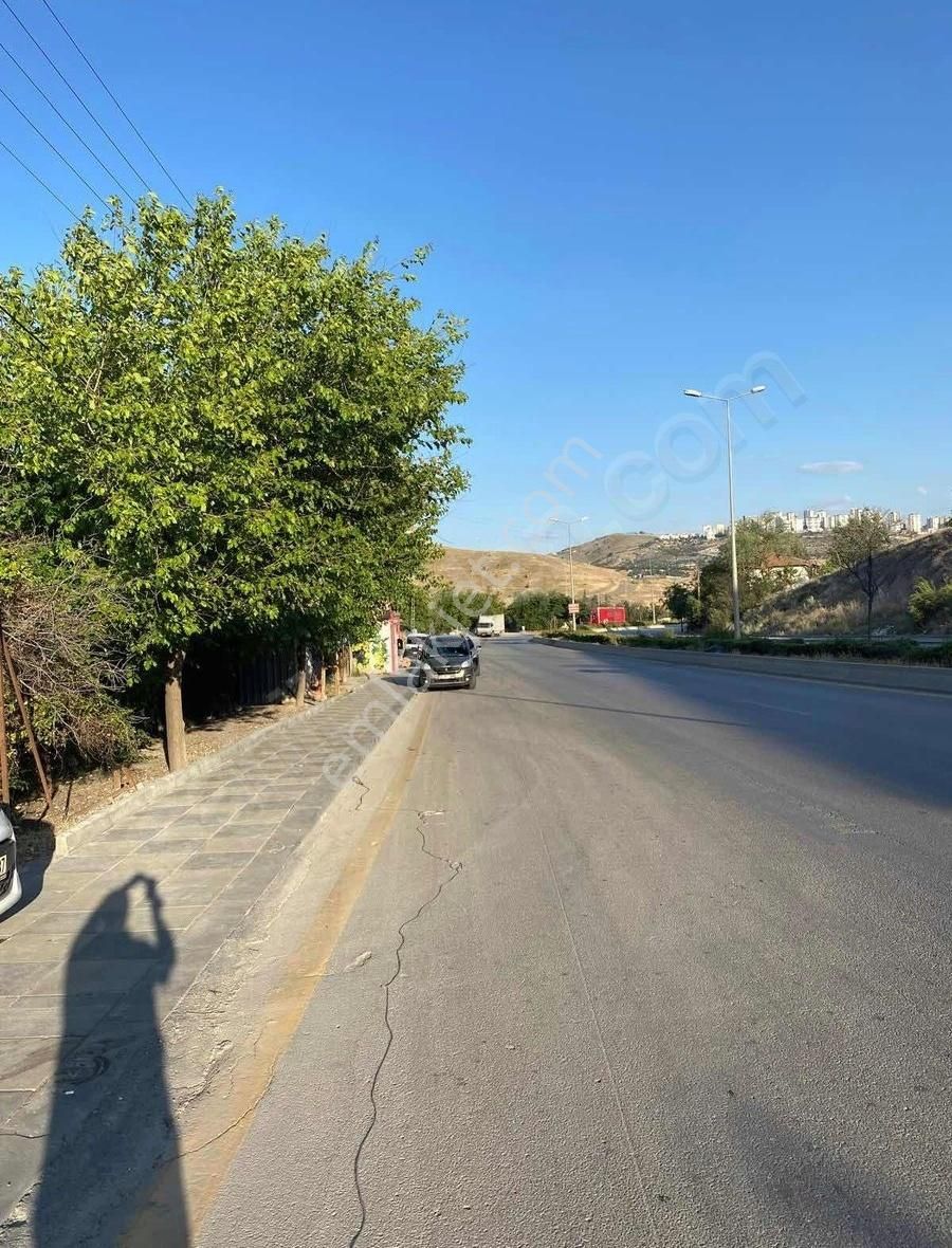 Yakacık Bulvarda 1 Villa Fiyatına 3 Daireli Müstakil Bina - Görsel 7