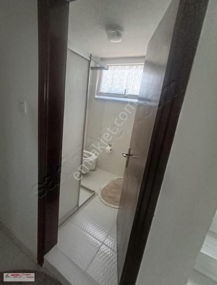 Tekirdağ Süleymanpaşa Bahçelievlerde Satılık Denize Sıfır Villa - Görsel 8