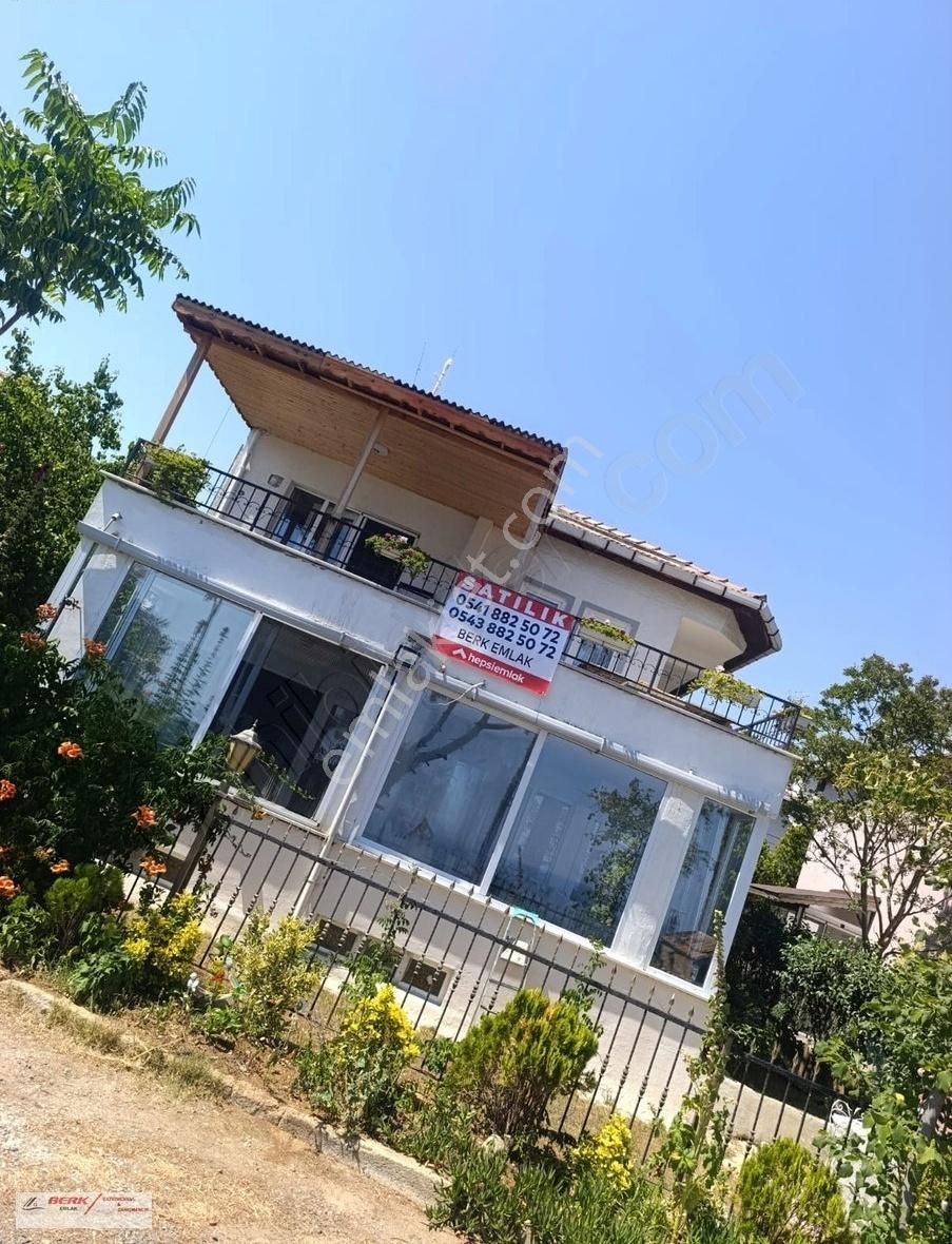 Tekirdağ Süleymanpaşa Bahçelievlerde Satılık Denize Sıfır Villa - Görsel 4