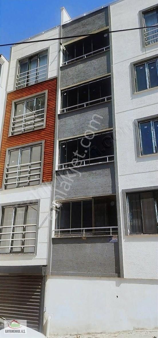 Sıfır Ara Kat 3+1 150m2 Daire (araç Takası Yapılır)