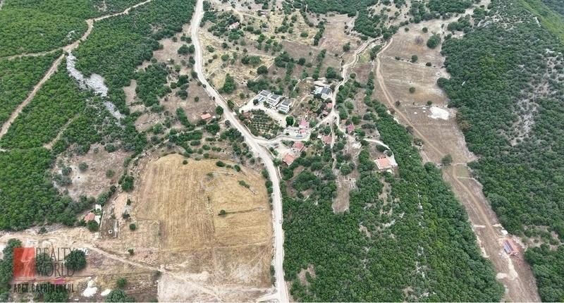 Kaş Ahatlı'da Yola Cephe 19.874 M2 Yatırımlık Fırsat Tarla - Görsel 2