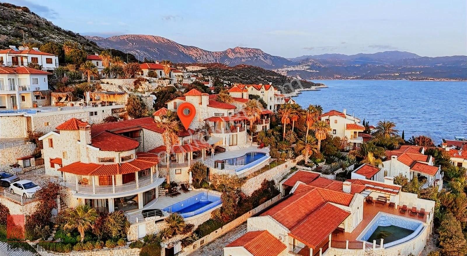 Kaş Çukurbağ Yarımadası Panoramik Meis Manzaralı 3+1 Villa - Görsel 10