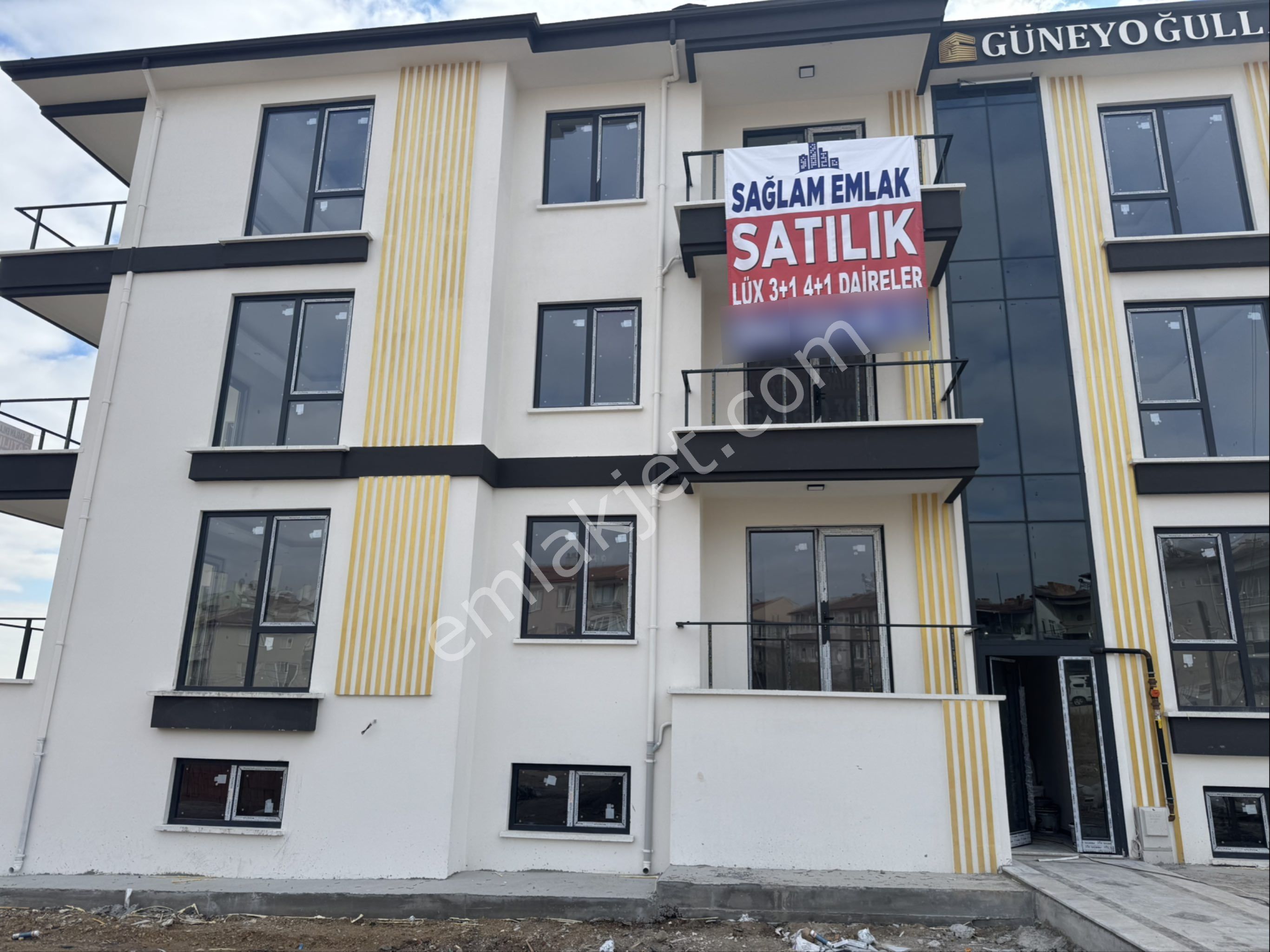 Sağlam Emlaktan Fatih Te Satılık Lüks 4+1daireler - Görsel 9