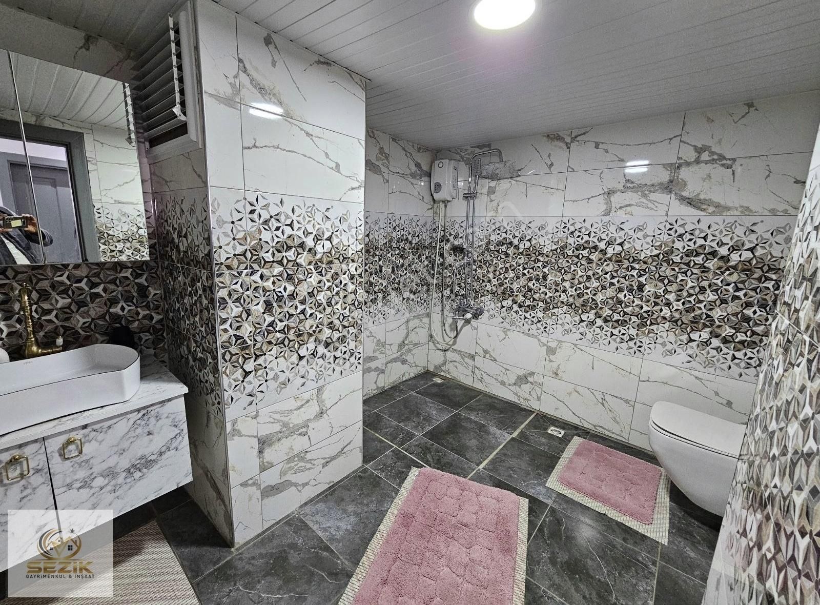 Seyhan Da Gazipaşa Mh120 Mt 4 Katlı Nın Son 2 Katı Dubleks 5+1 - Görsel 12