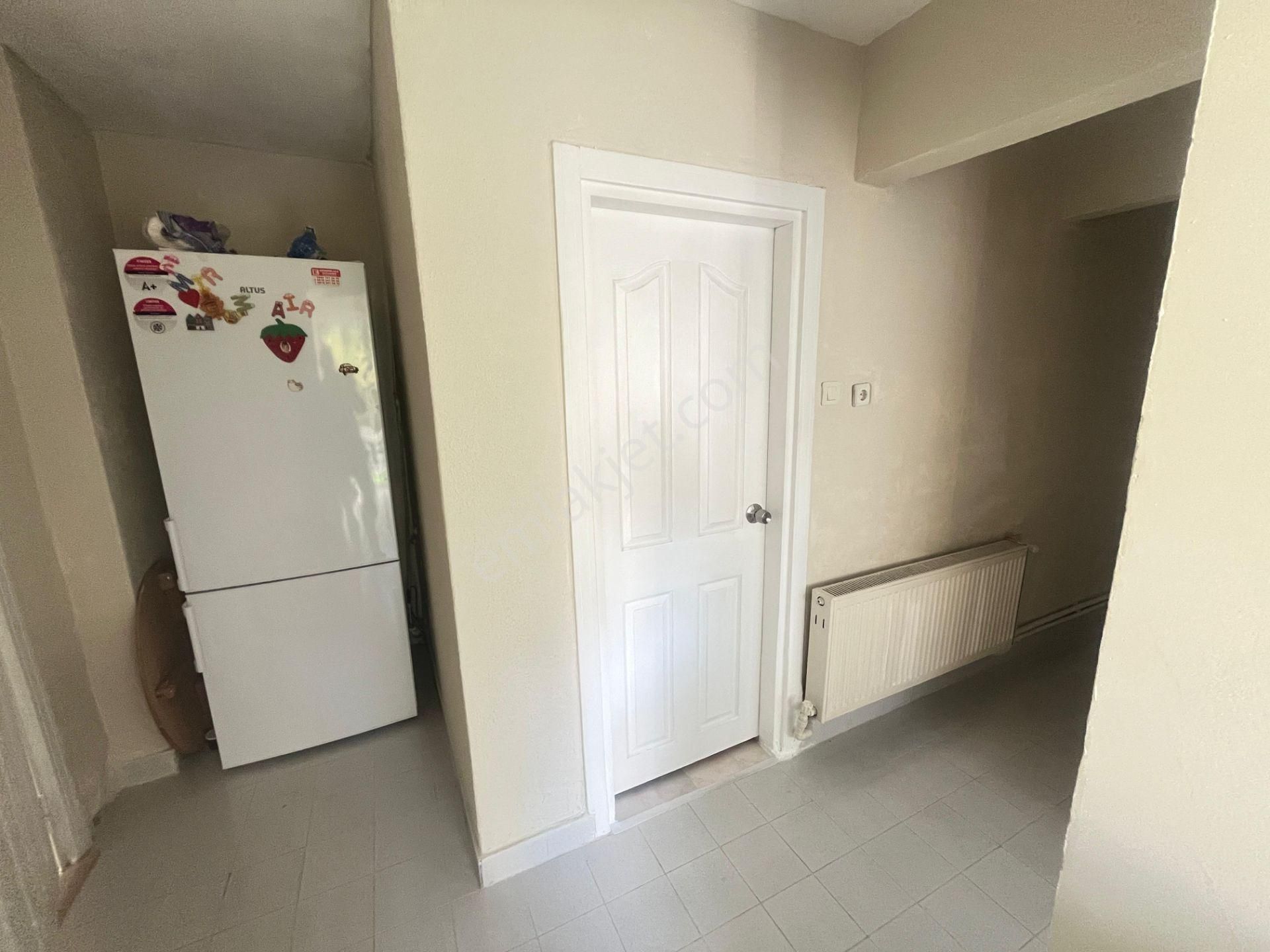 Üsküdar Fıstık Ağacında Muhteşem Bahçe Kullanımlı 2+1 Satılık - Görsel 15