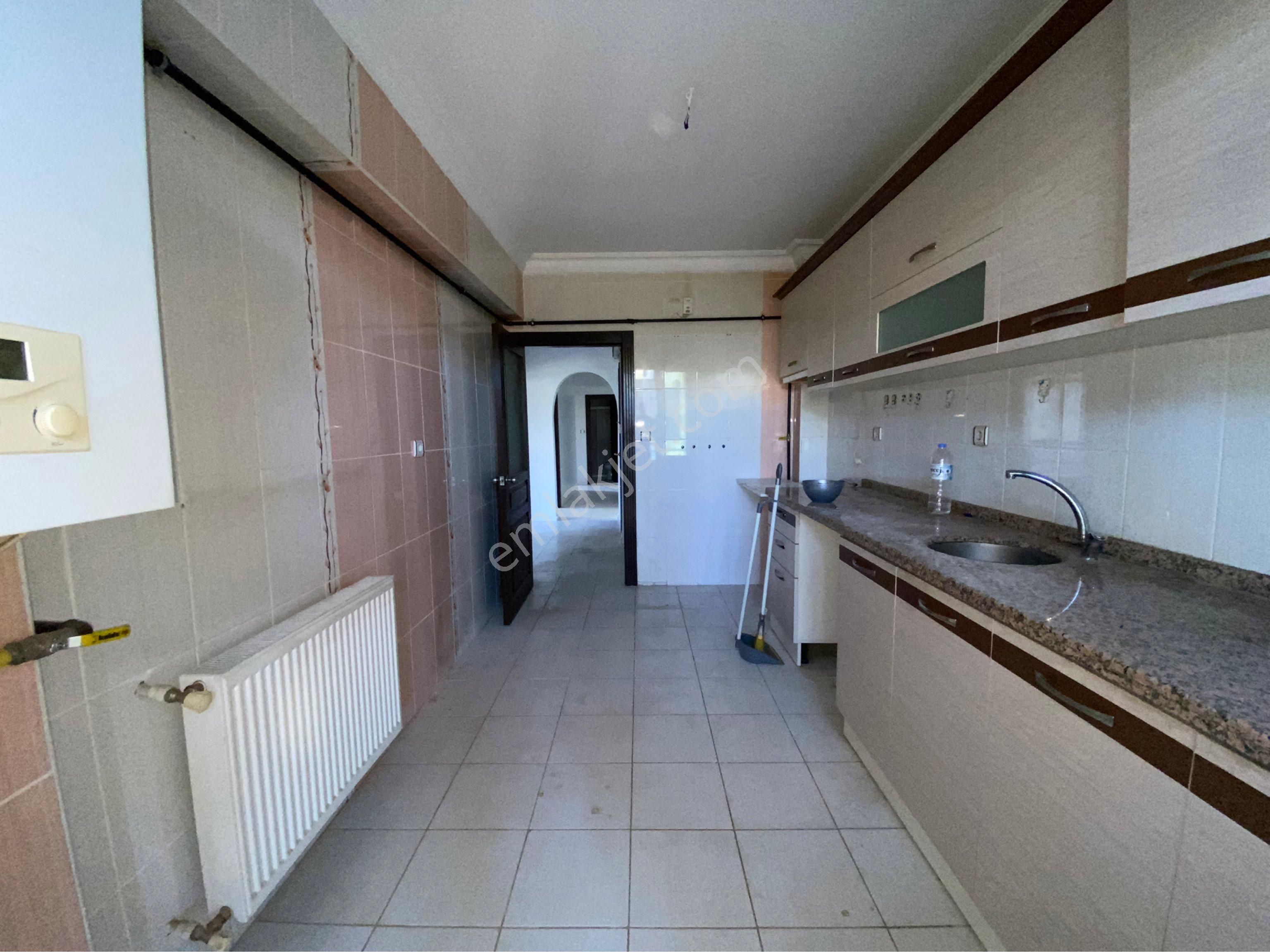 Cansızlardan Katta 3+1 Daire - Görsel 18