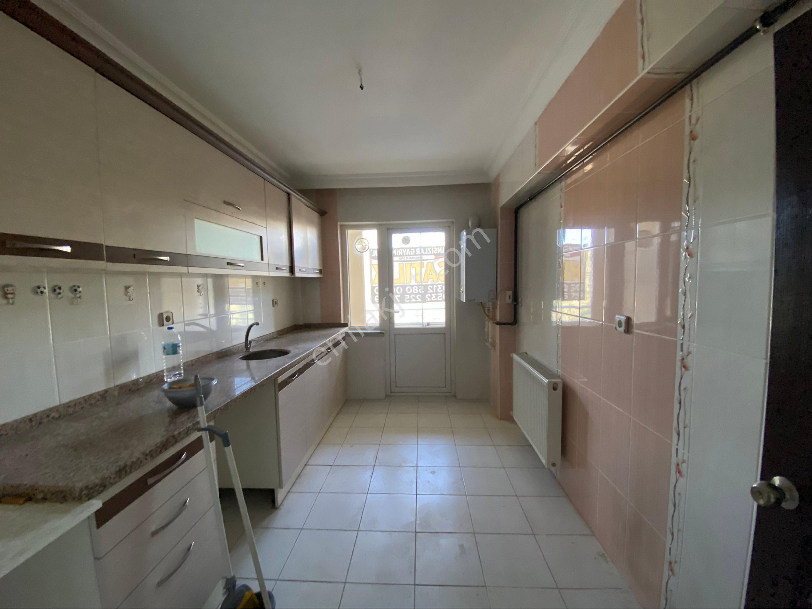 Cansızlardan Katta 3+1 Daire - Görsel 4